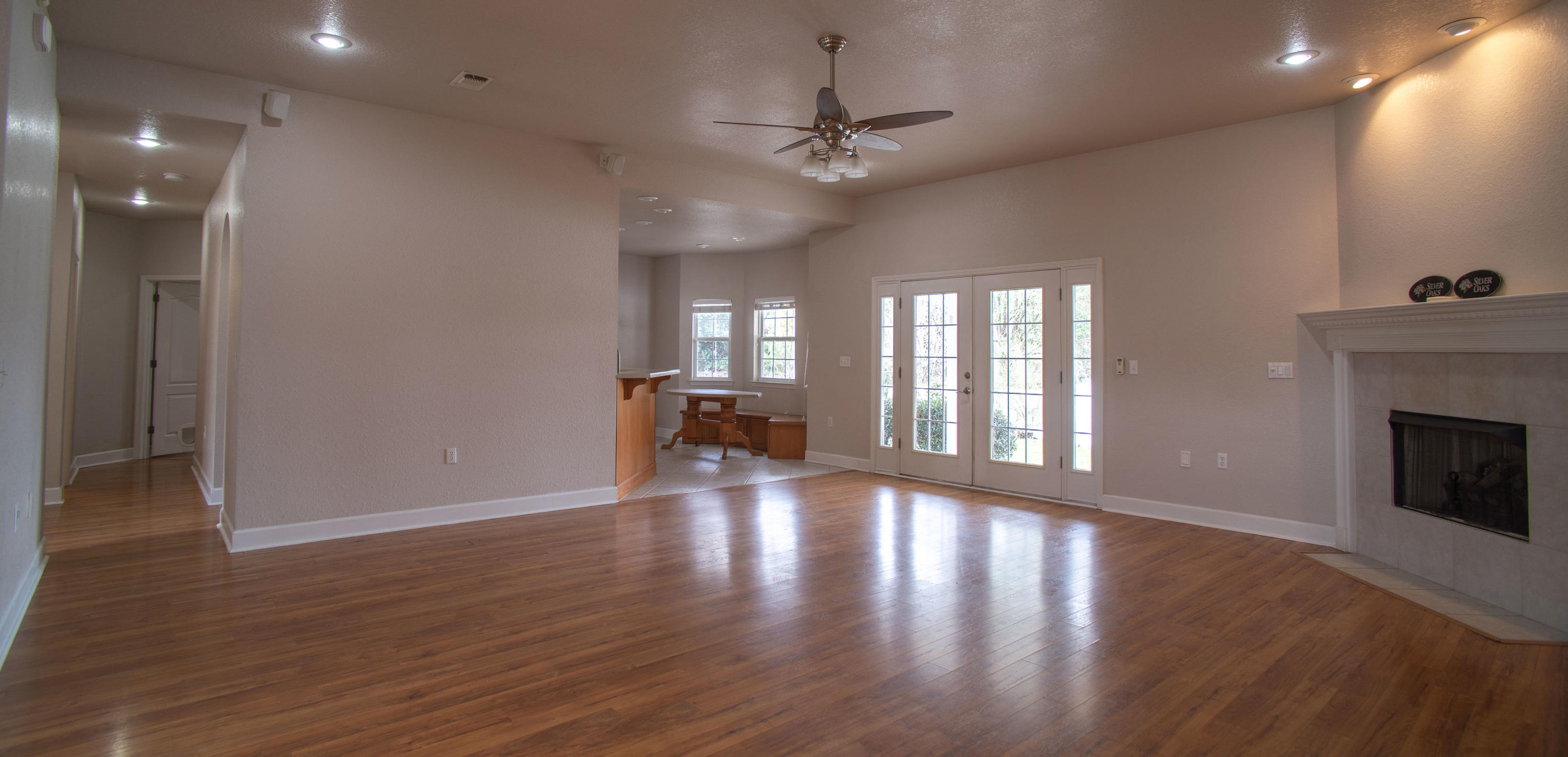 SILVER OAKS PH 1 - Residential