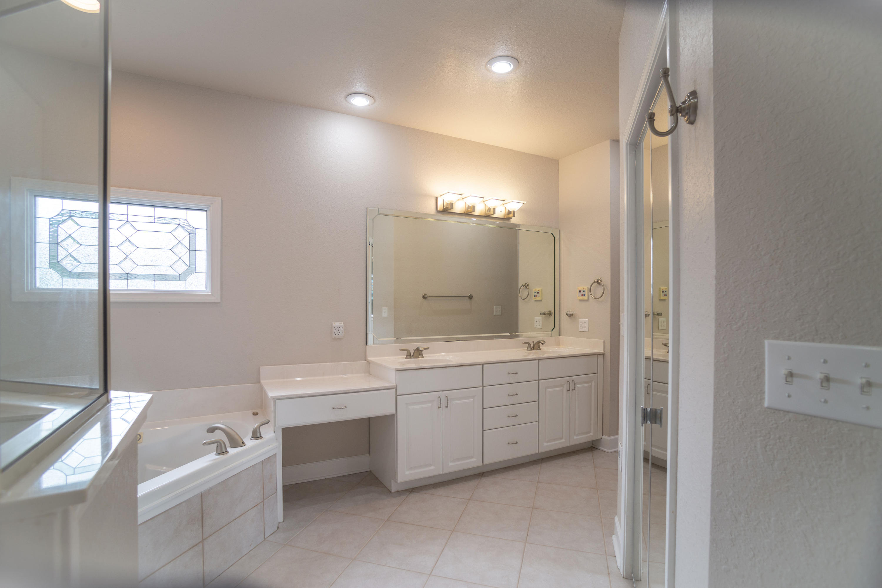 SILVER OAKS PH 1 - Residential