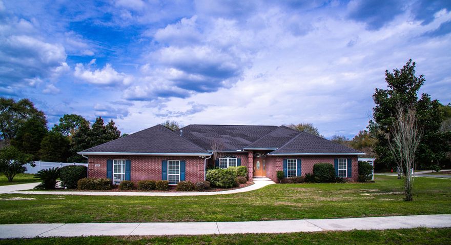 FIRST TIME ON MARKET! This brick custom home is located in the highly sought-after subdivision of Silver Oaks, Phase One with sidewalks, street lights & benches and is within close walking distance of the new children's park and the community pool! As you enter the home, you are greeted with a large Foyer, 10' ceilings in the Living Area, separate Formal Dining Room and gas fireplace with accent lighting. As you continue through the home, you will discover a 2nd Master/Mother-In-Law Suite with Full Bath and the 3rd and 4th Bedrooms have a Jack and Jill bath, with separate vanities for each room. Each bedroom in this home has its own walk-in closet. You'll find the kitchen in this home has lots of counter and cabinet space, corner pantry and boasts custom maple cabinets, See ''More...'