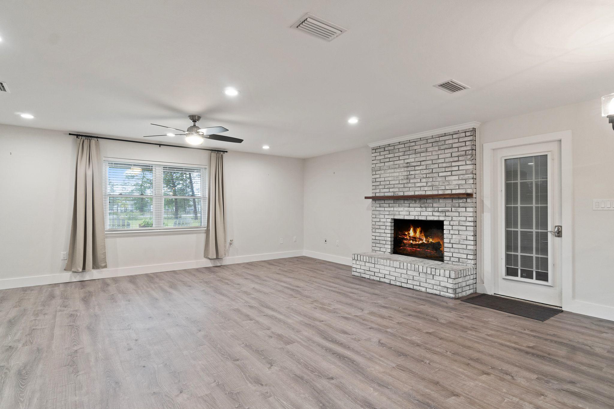 NONESUCH WAY - Residential