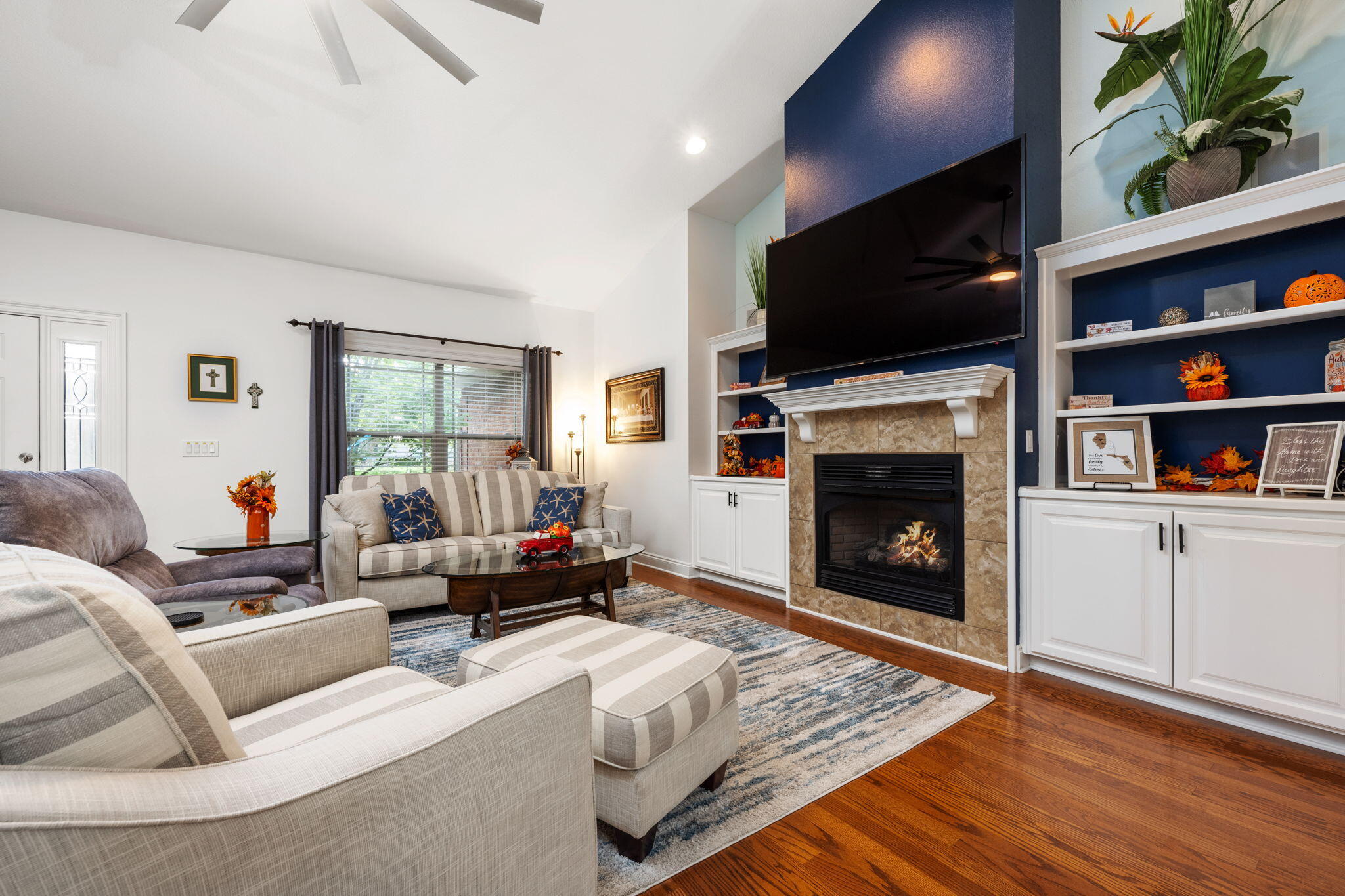 NO RECORDED SUBDIVISION - Residential