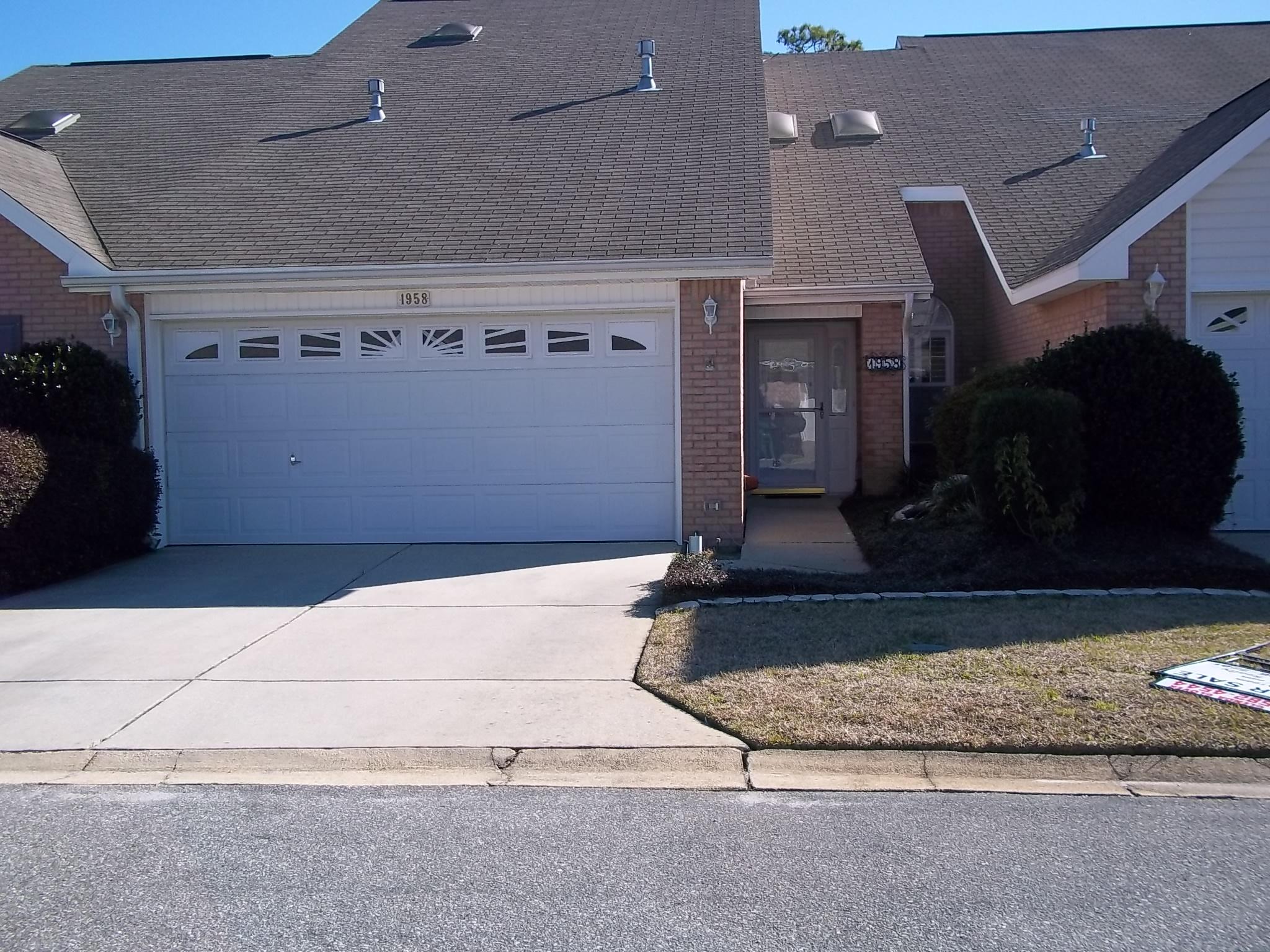 NORTH RIDGE GARDENS - Residential