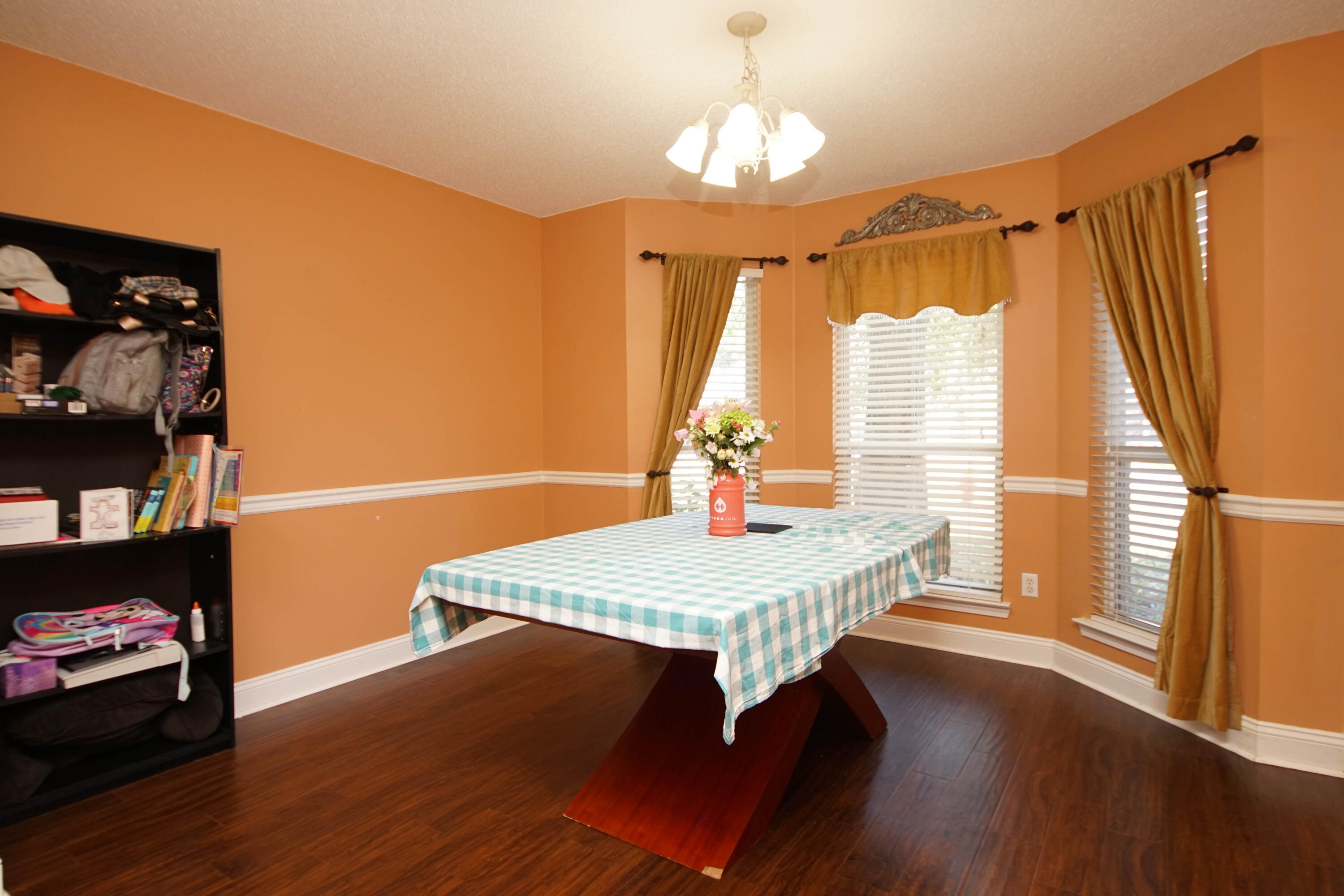 HUNTERS RUN S/D - Residential