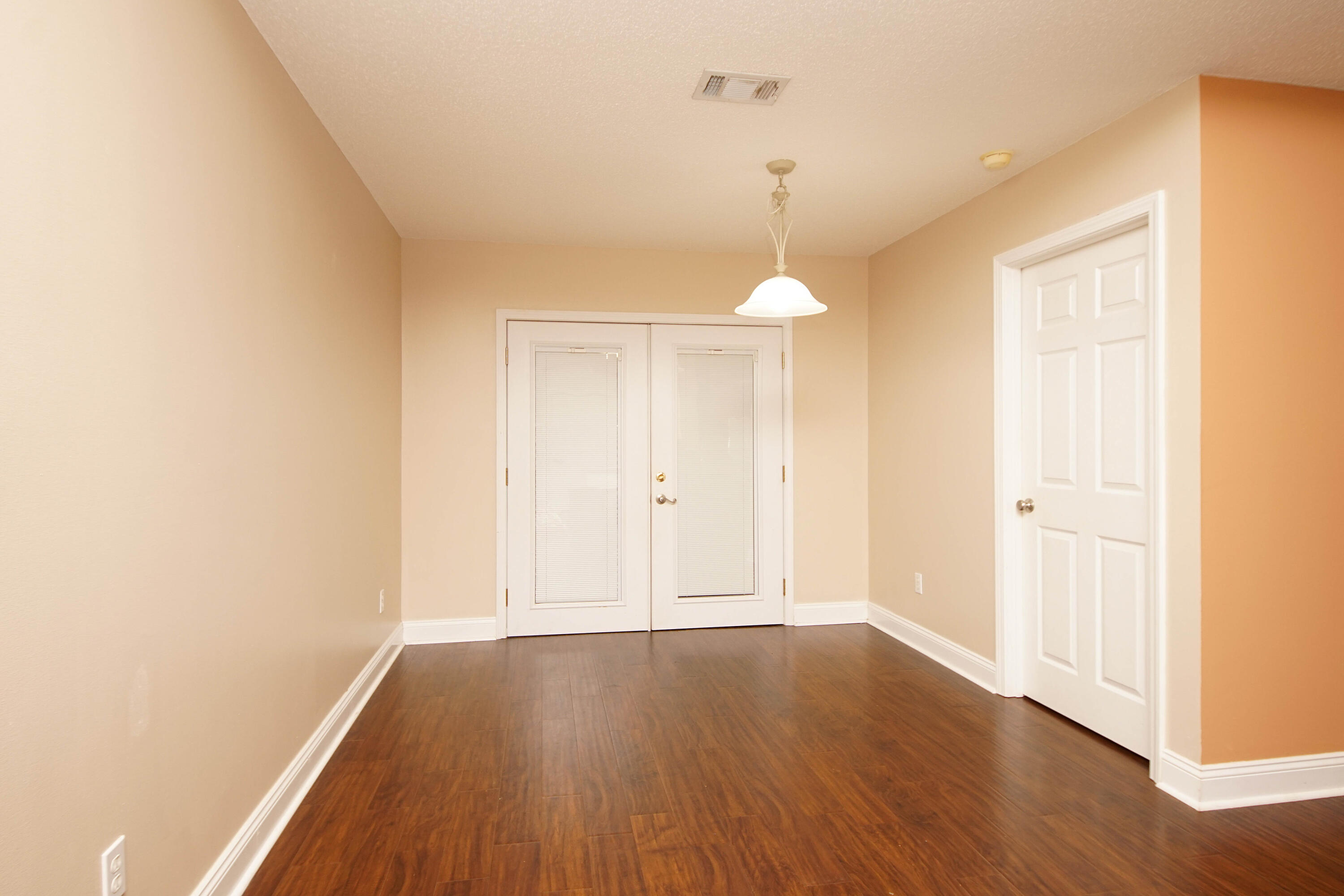 HUNTERS RUN S/D - Residential