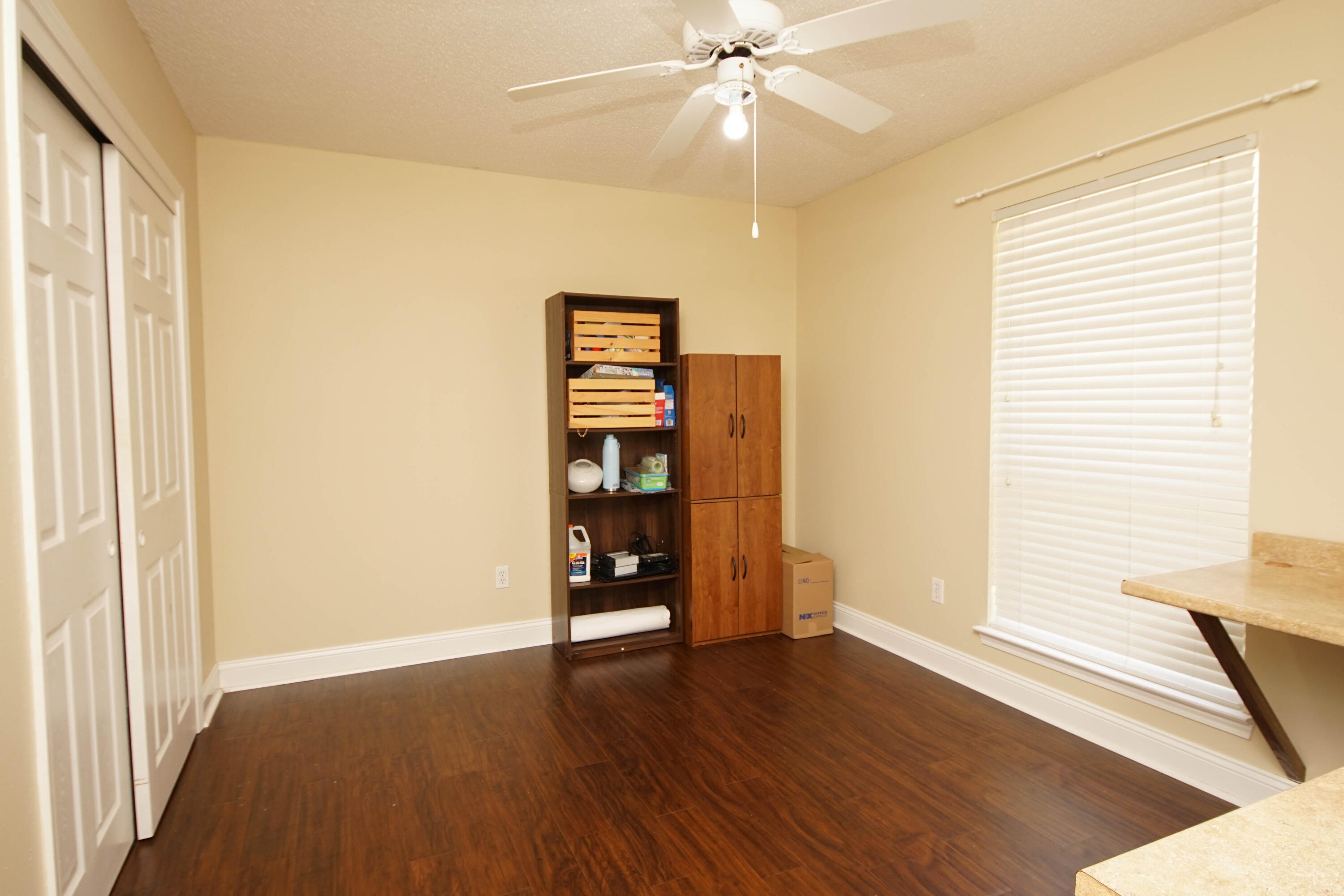 HUNTERS RUN S/D - Residential