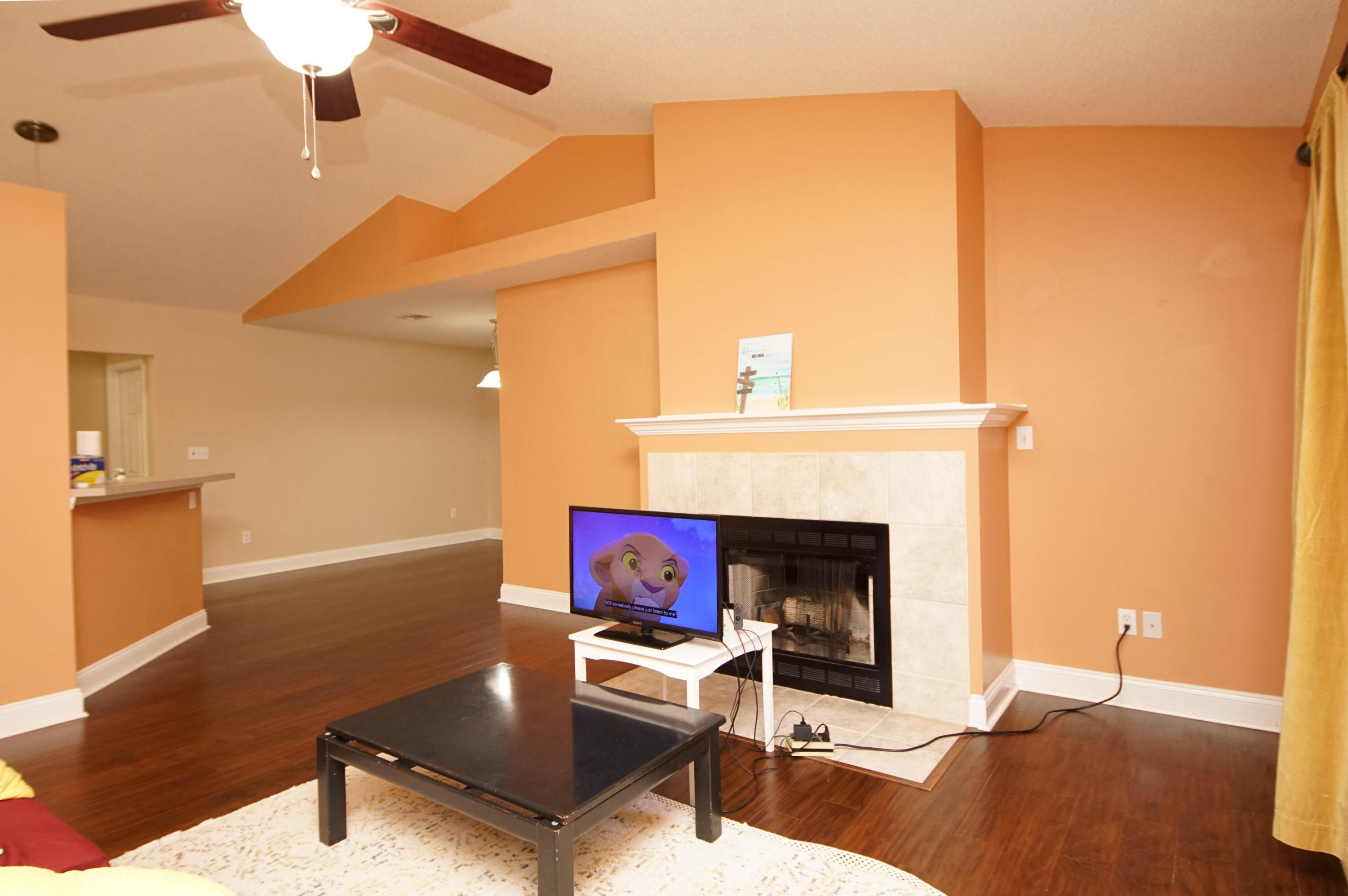 HUNTERS RUN S/D - Residential