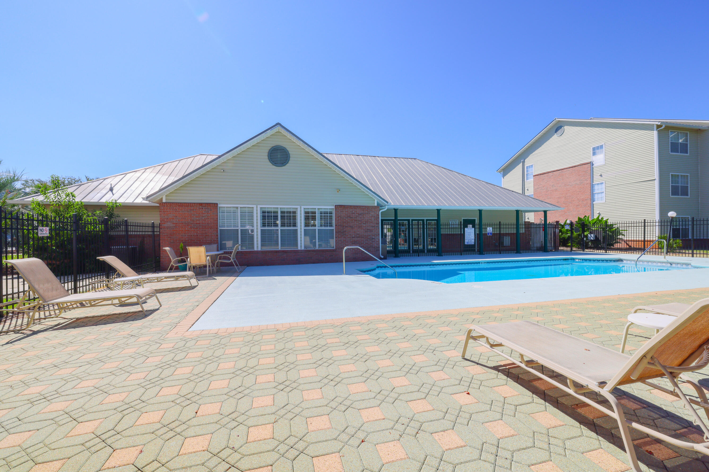 INDIAN LAKE - Residential