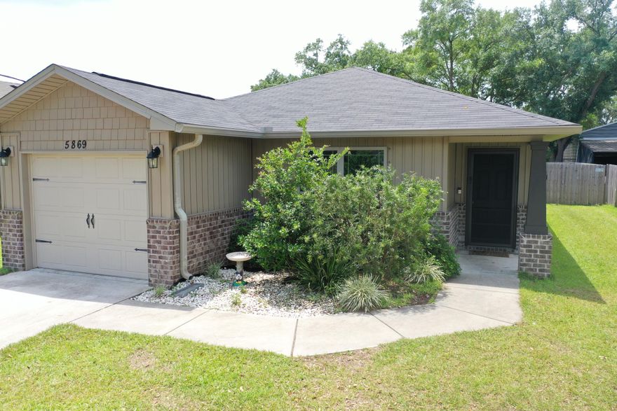 Don't miss out on this beautiful 3 bdrm 2 bath dream home in sought after Avalon Park! Inside you'll find an open floor plan with views from the family room to the kitchen - perfect for entertaining! Features include gorgeous wood look flooring, kitchen with granite countertops, wood cabinets, breakfast bar and pantry, spacious primary suite with walk in closet, double vanities, and garden tub, and two secondary bdrms with secondary full bath between. Outside you'll find a back patio overlooking the fenced in back yard and a single car attached garage.