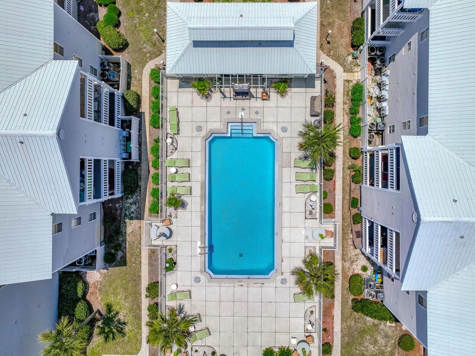 HERMITAGE CONDOMINIUM - Residential