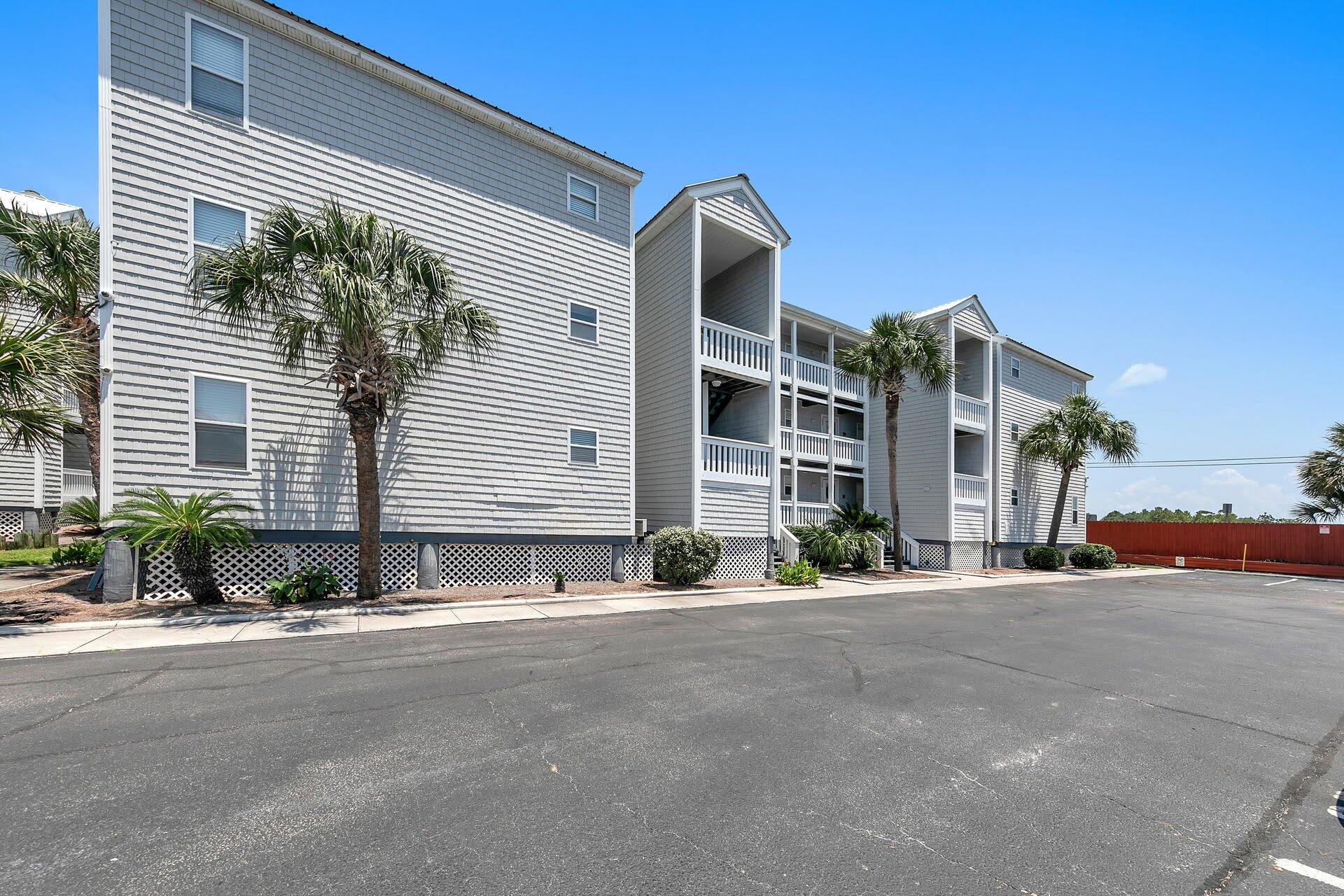 HERMITAGE CONDOMINIUM - Residential