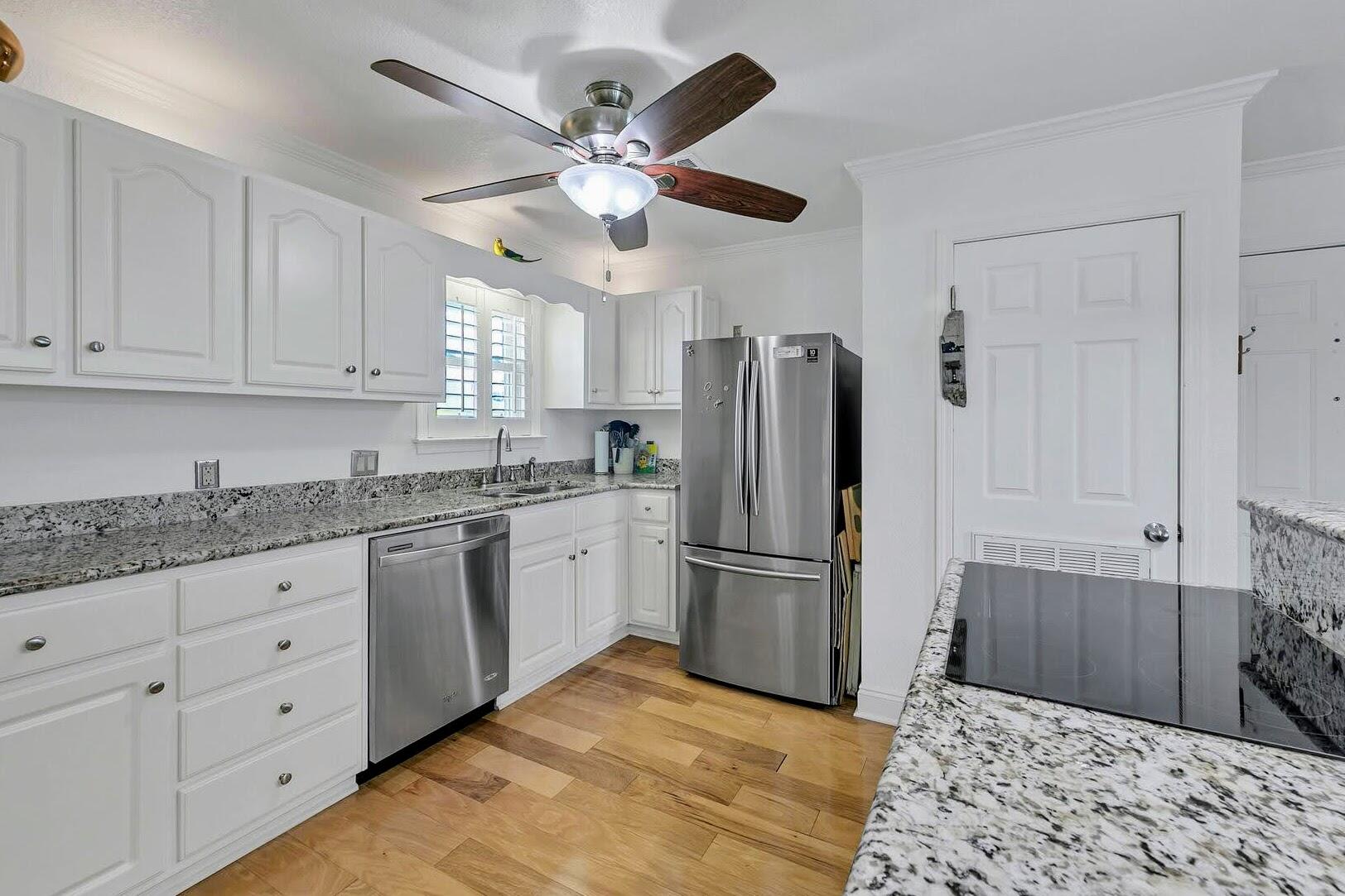 HERMITAGE CONDOMINIUM - Residential