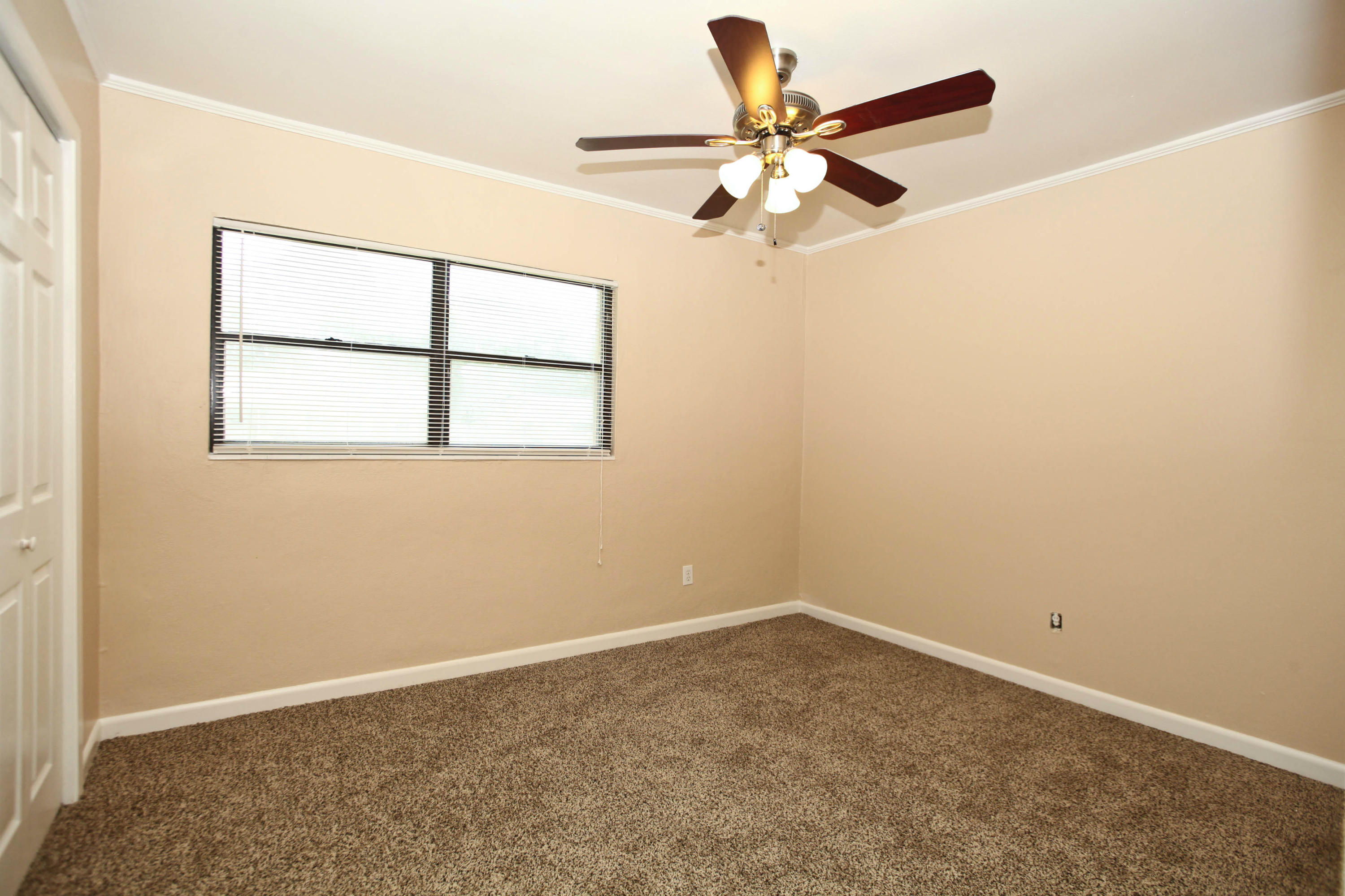 OAKLAND HEIGHTS - Residential