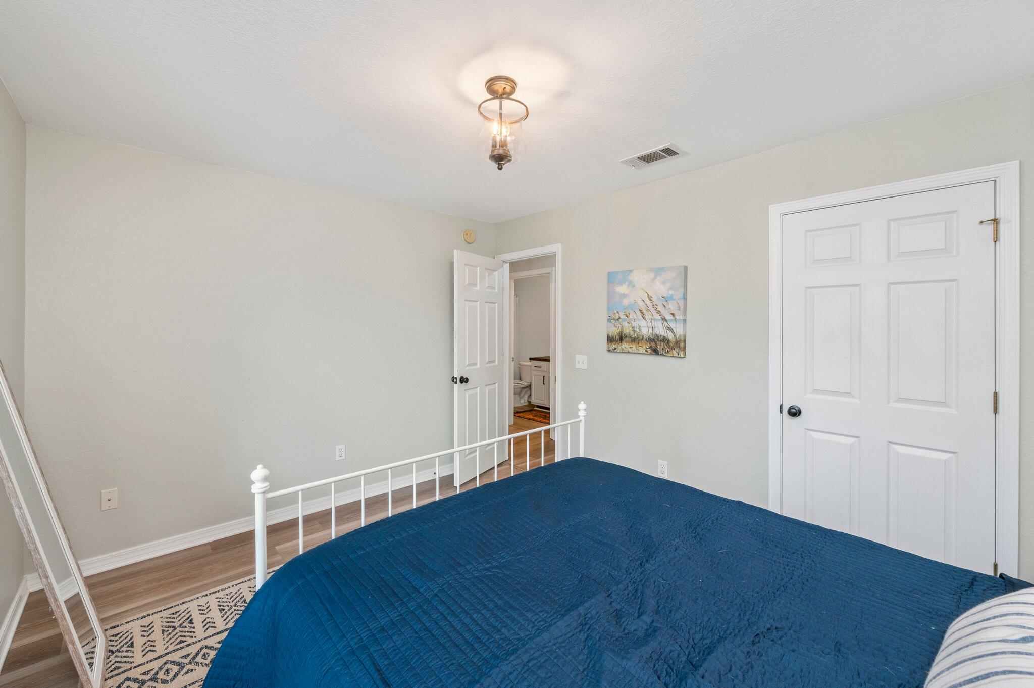 NAVARRE S/D 2ND ADDN - Residential