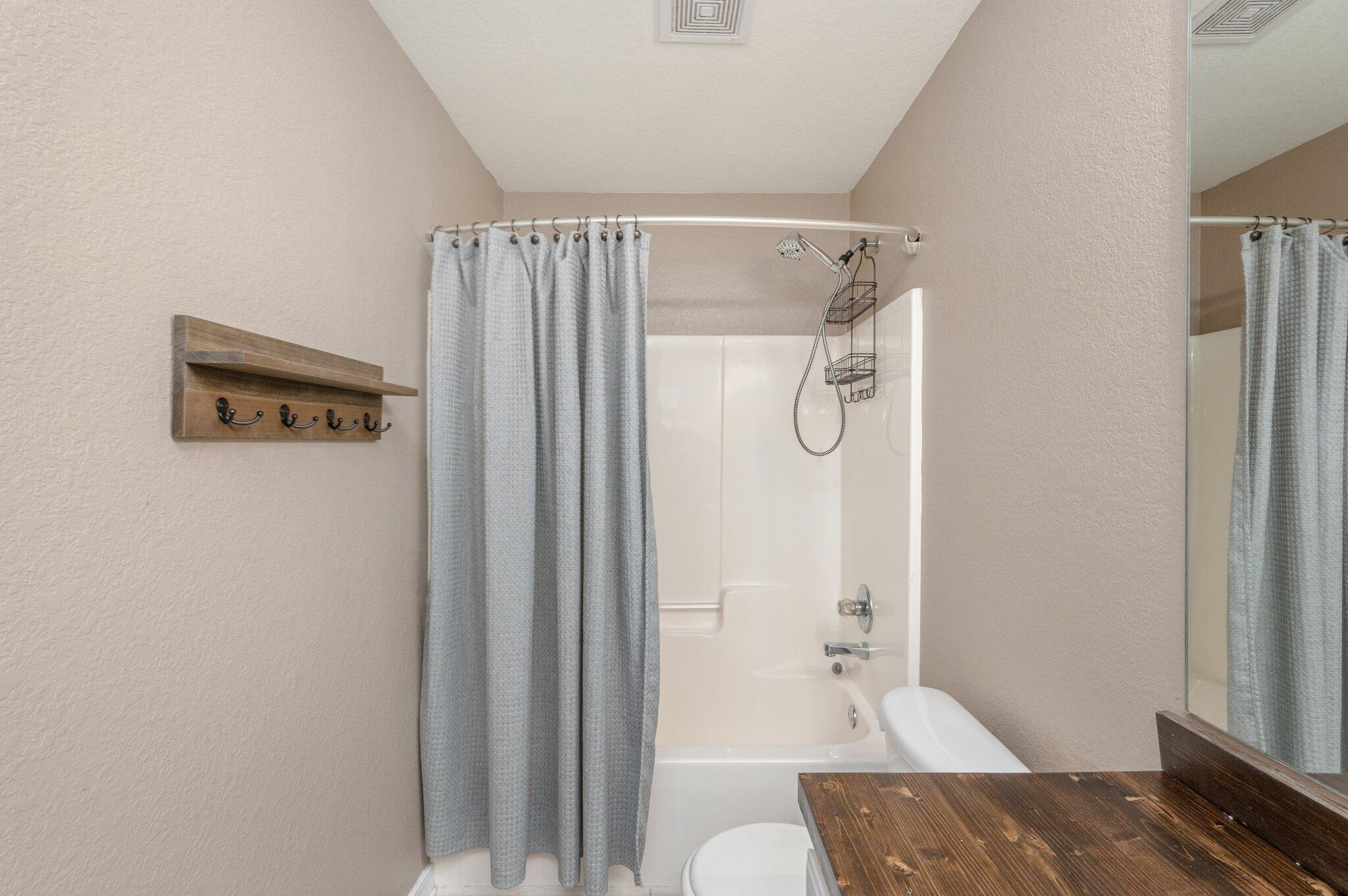 NAVARRE S/D 2ND ADDN - Residential