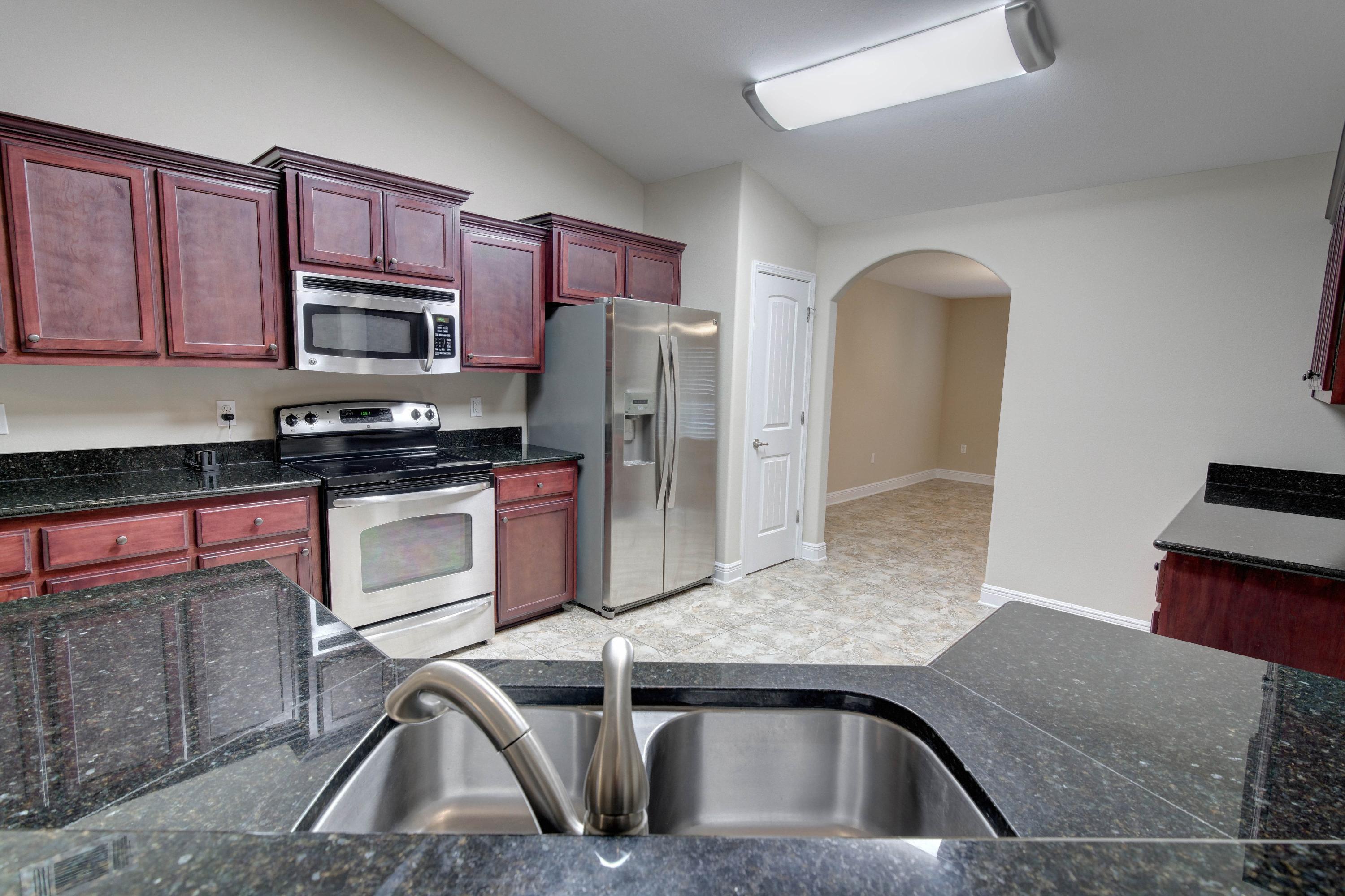 SUMMERSET ESTATES - Residential