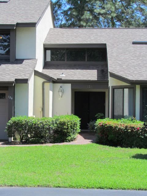 GLENEAGLES GREEN - Residential Lease