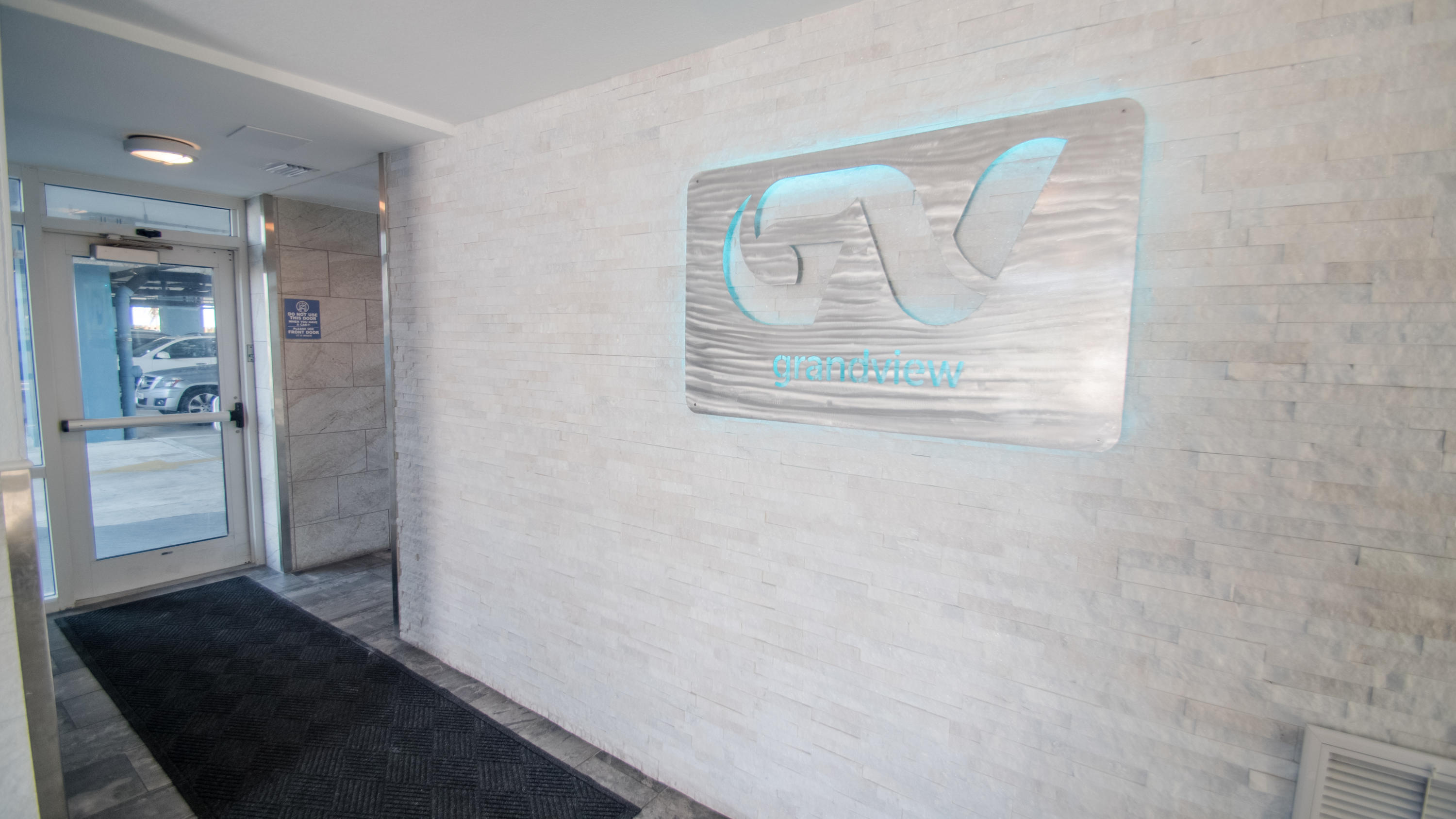 GRANDVIEW EAST - Residential