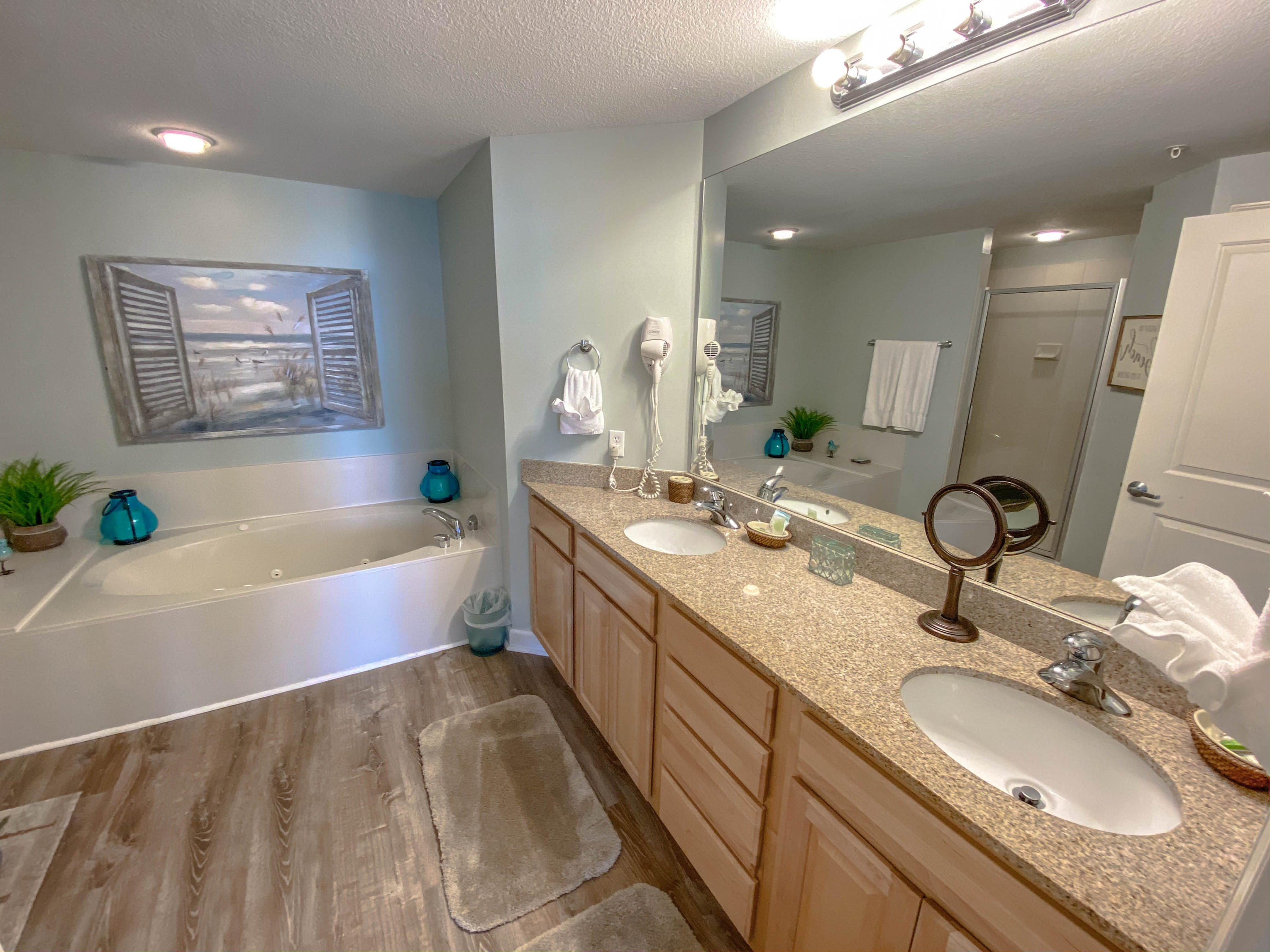 GRANDVIEW EAST - Residential