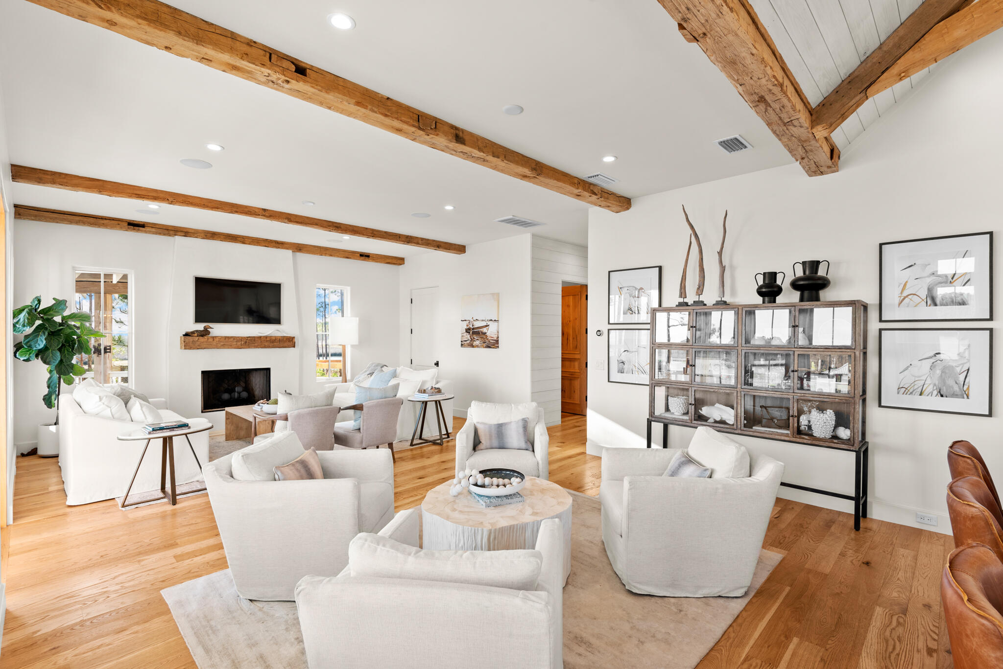 CESSNA LANDING - Residential