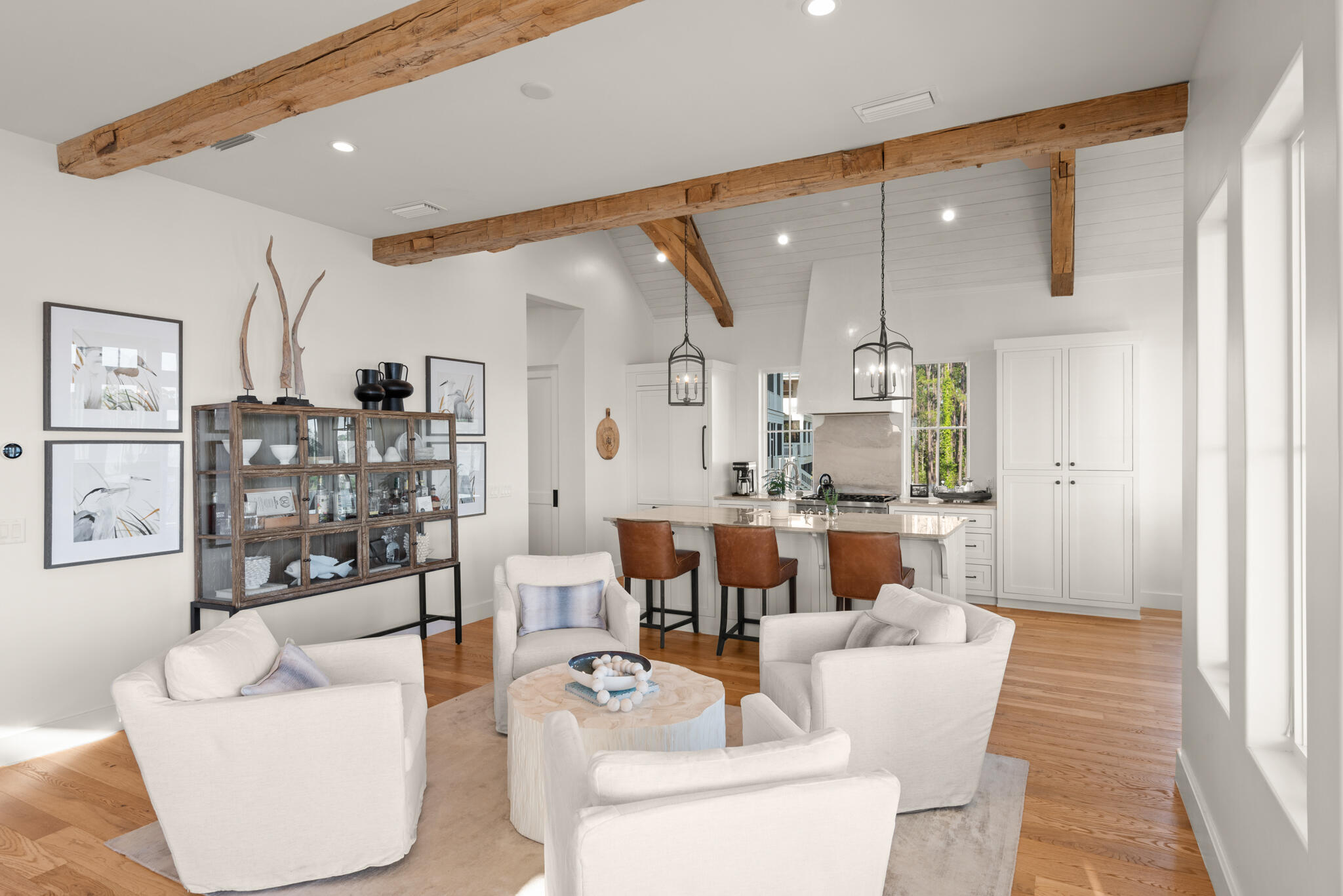 CESSNA LANDING - Residential