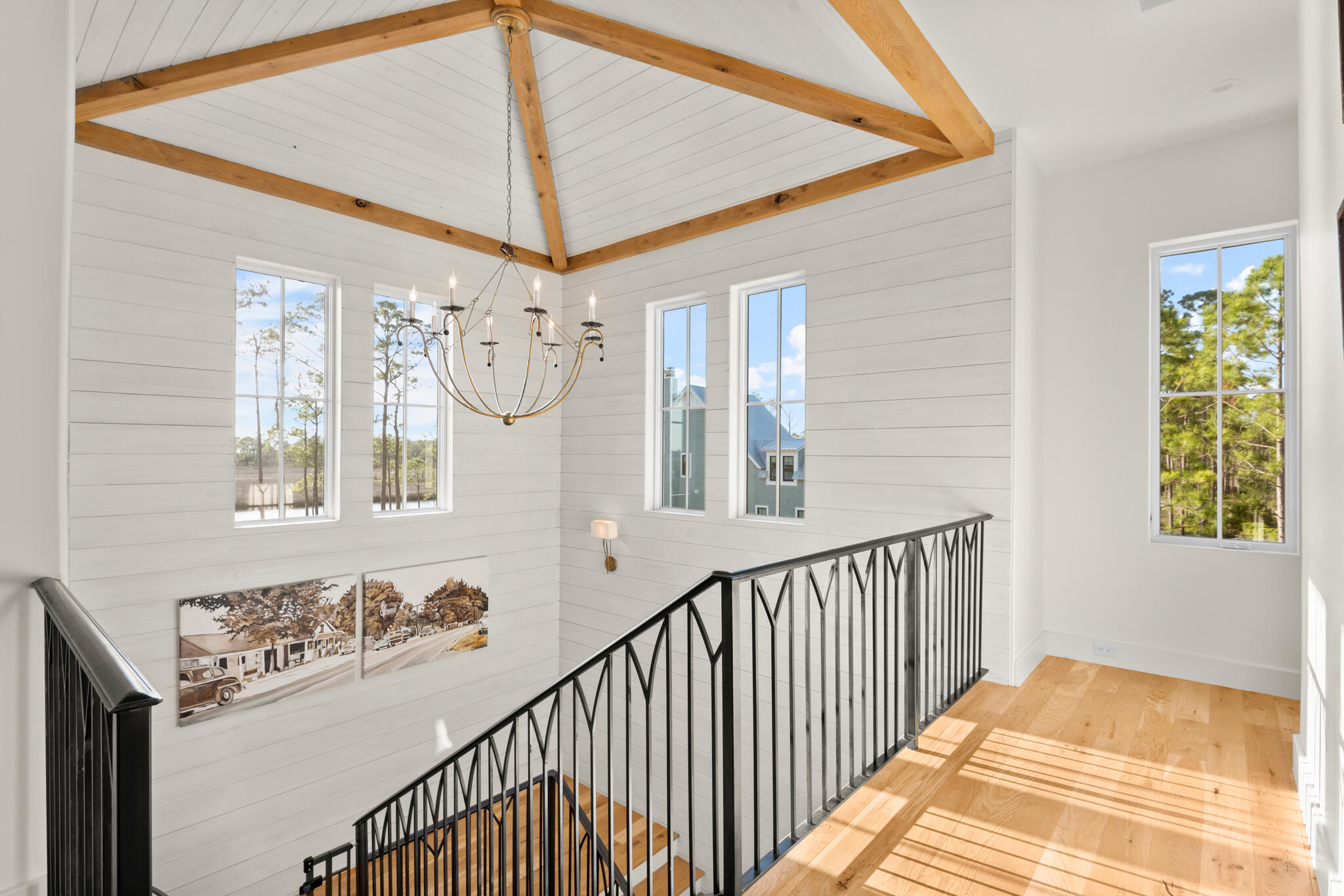 CESSNA LANDING - Residential