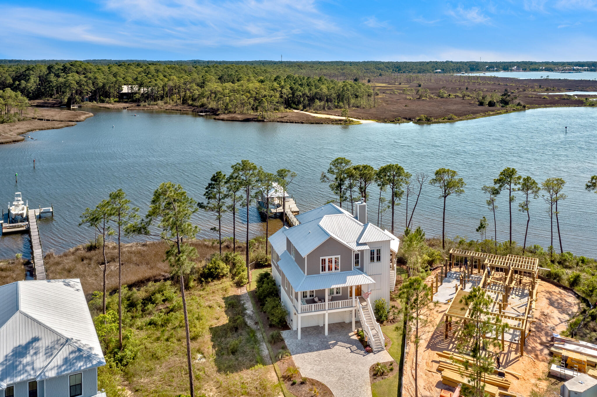 CESSNA LANDING - Residential