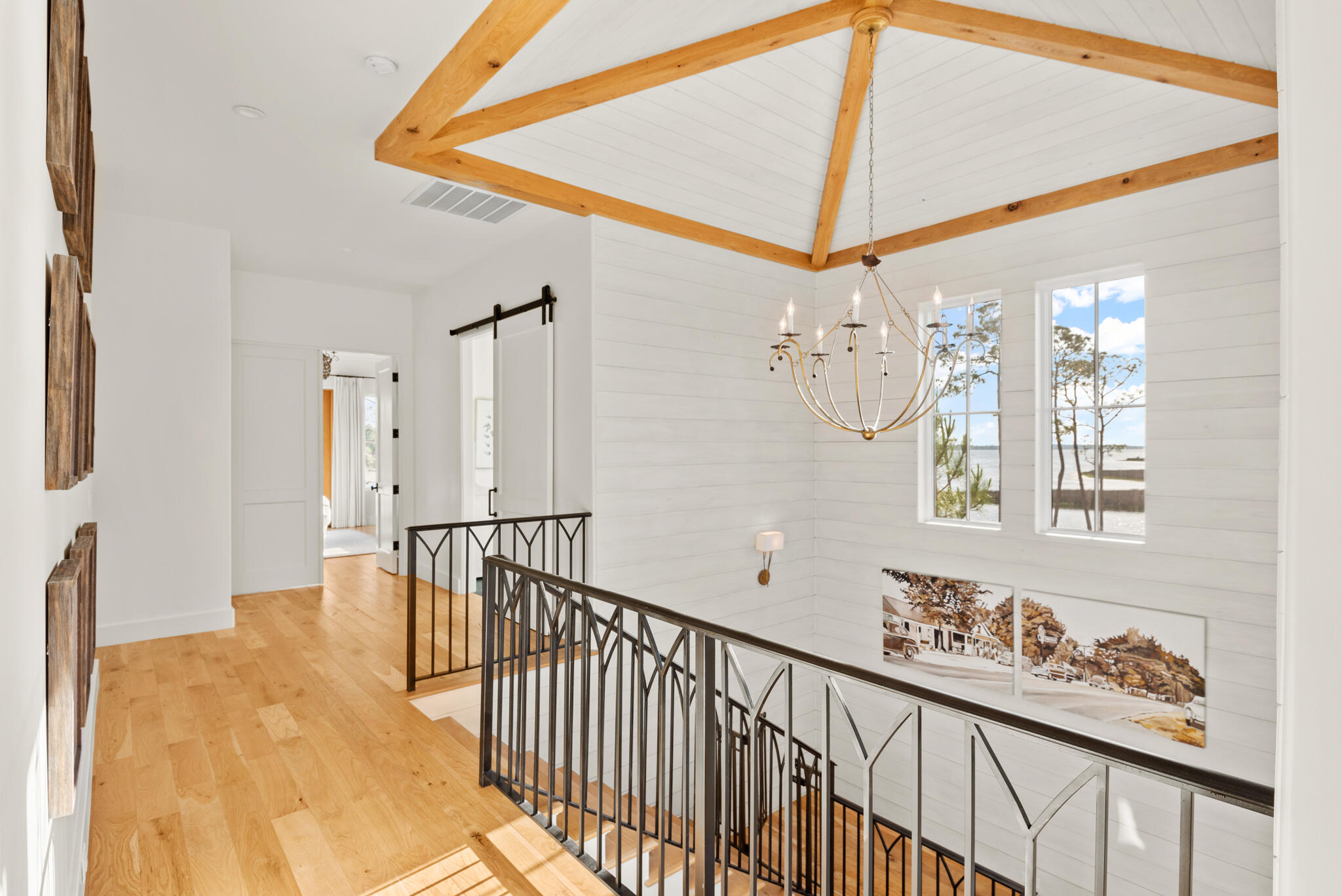 CESSNA LANDING - Residential