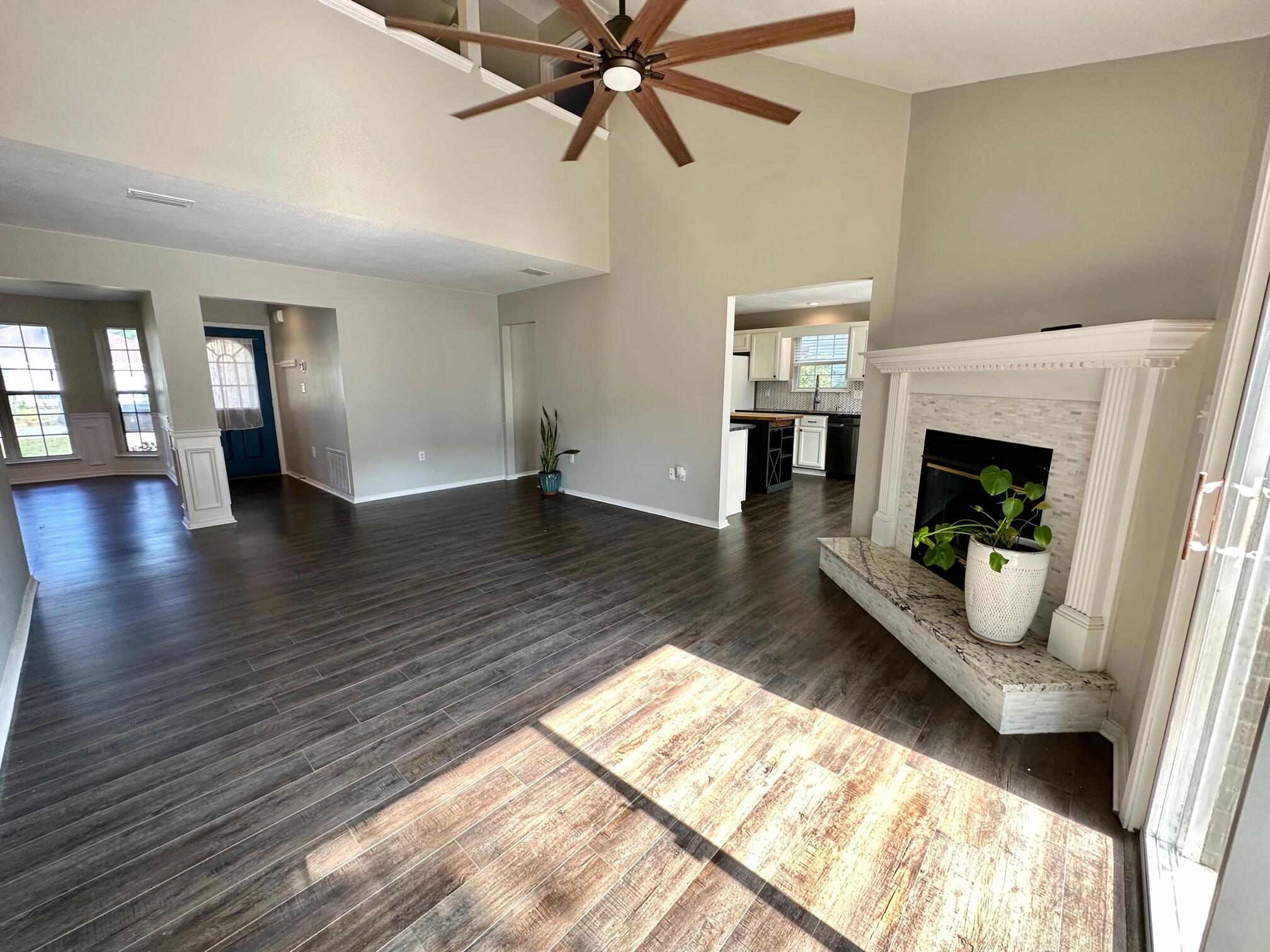 HUNTERS RUN S/D - Residential Lease