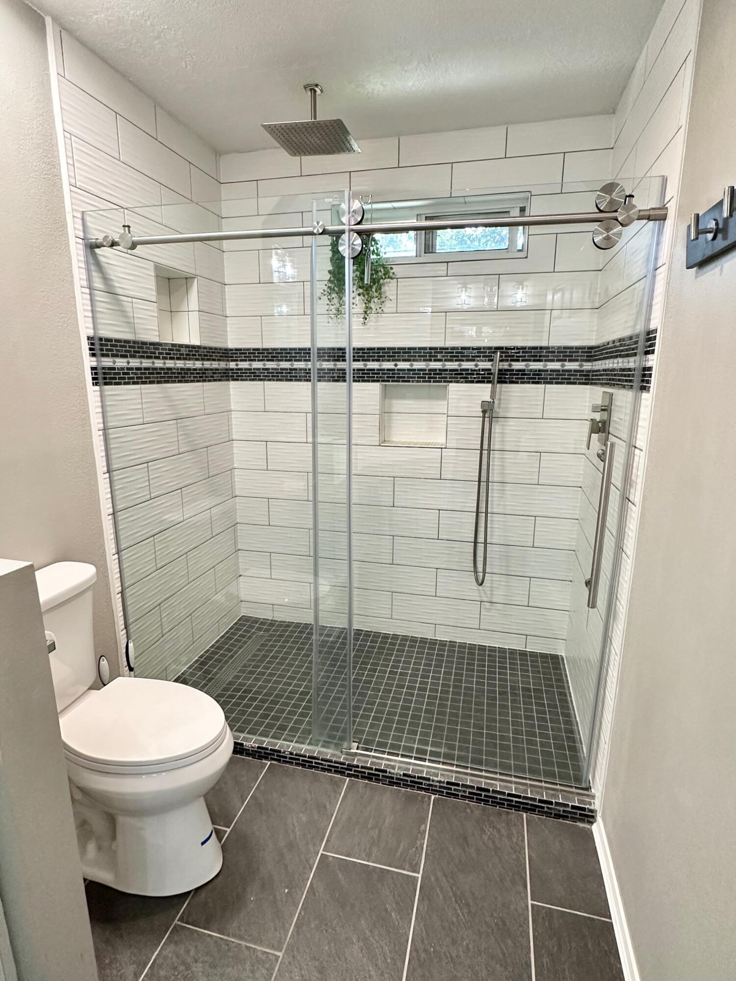 HUNTERS RUN S/D - Residential Lease