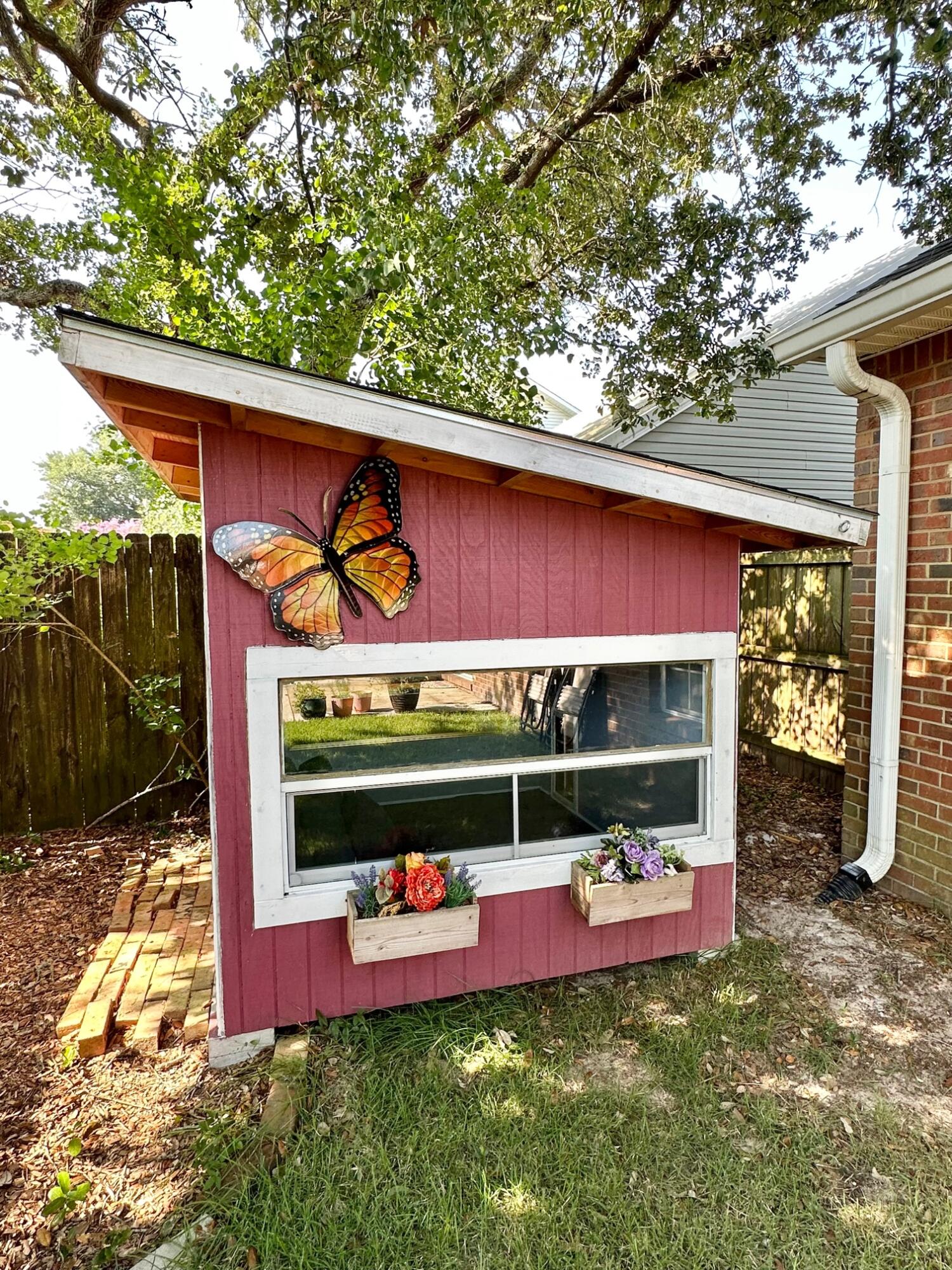 HUNTERS RUN S/D - Residential Lease