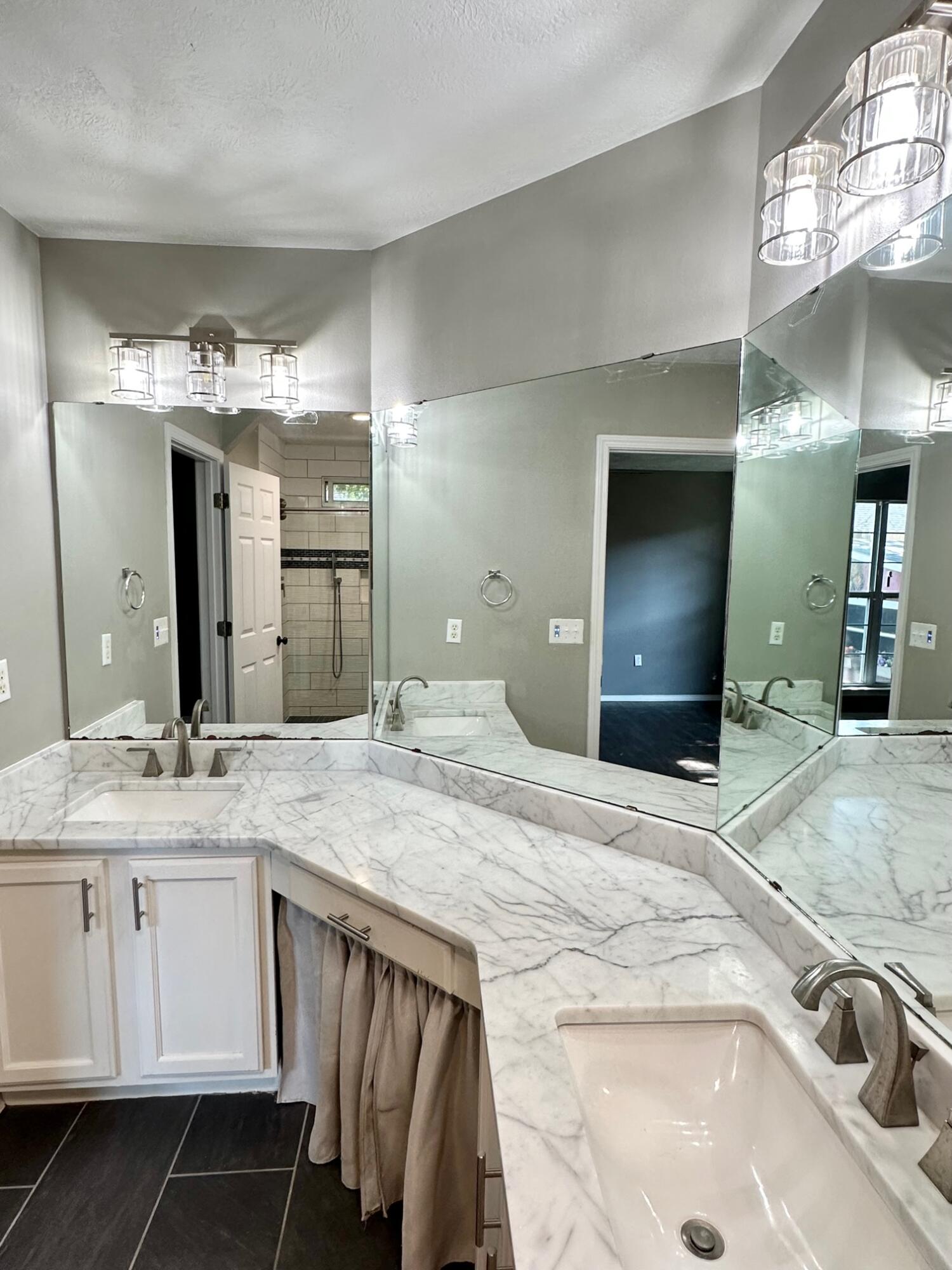 HUNTERS RUN S/D - Residential Lease