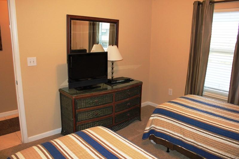 MAJESTIC SUN Condominium - Residential