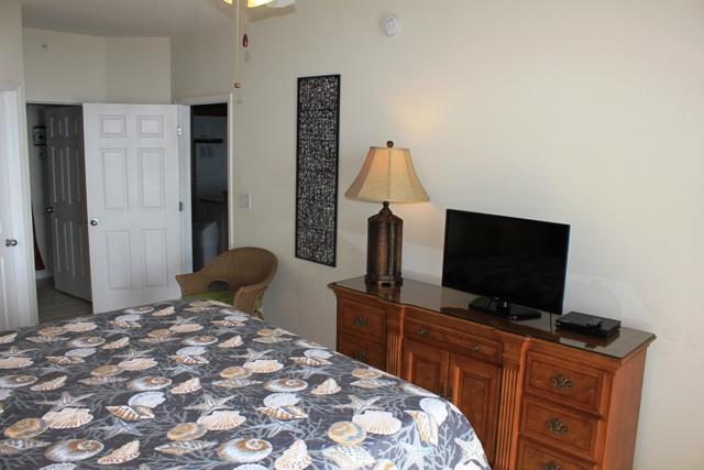 MAJESTIC SUN Condominium - Residential