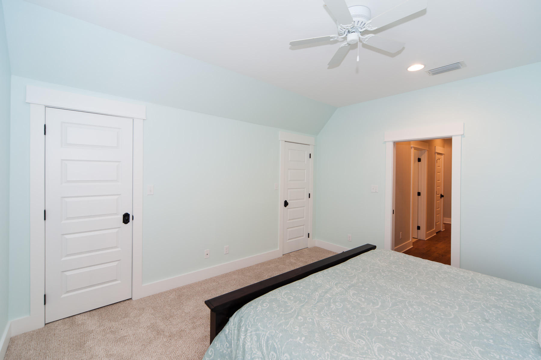 EASTERN LAKE S/D - Residential