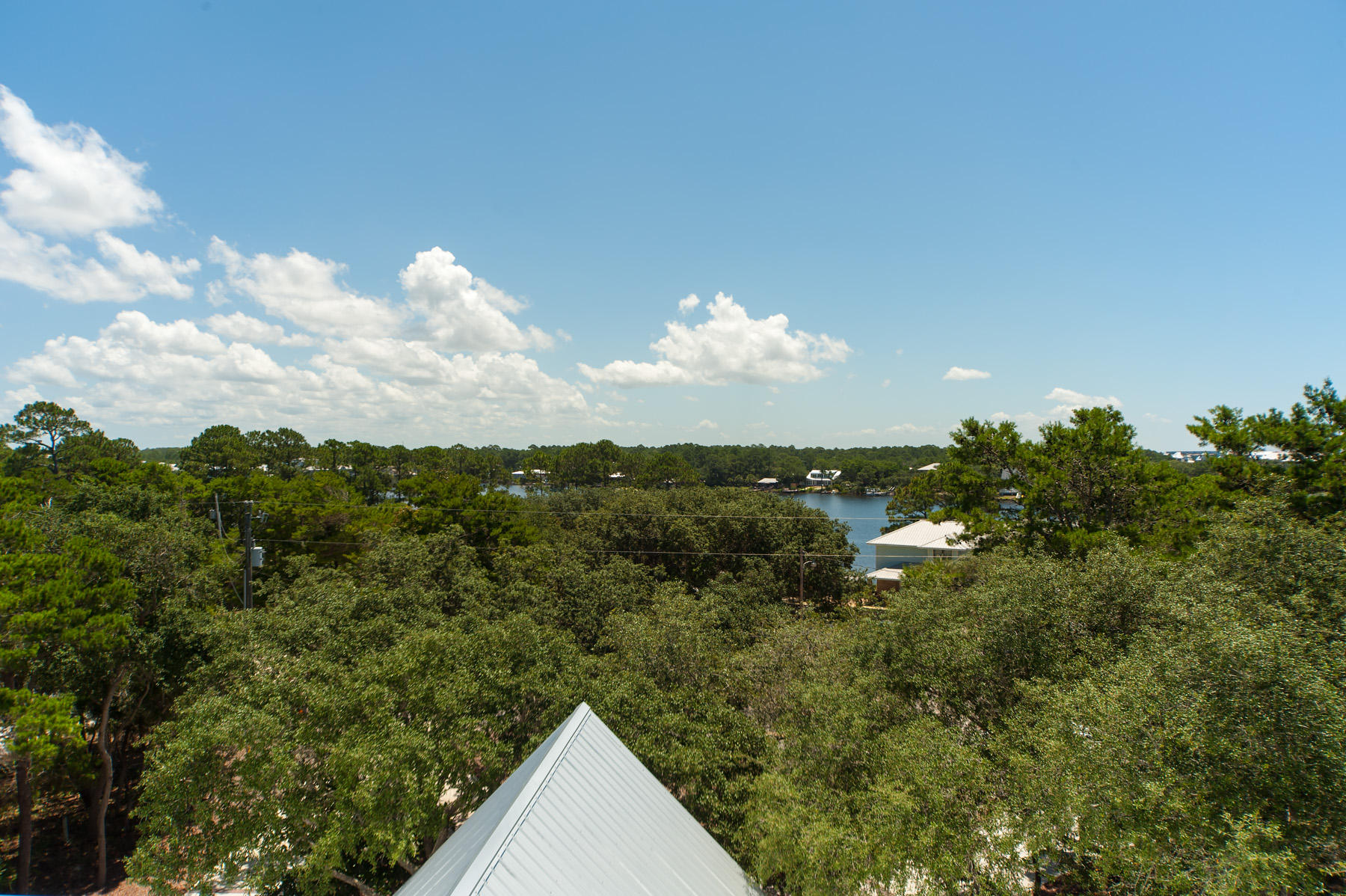 EASTERN LAKE S/D - Residential