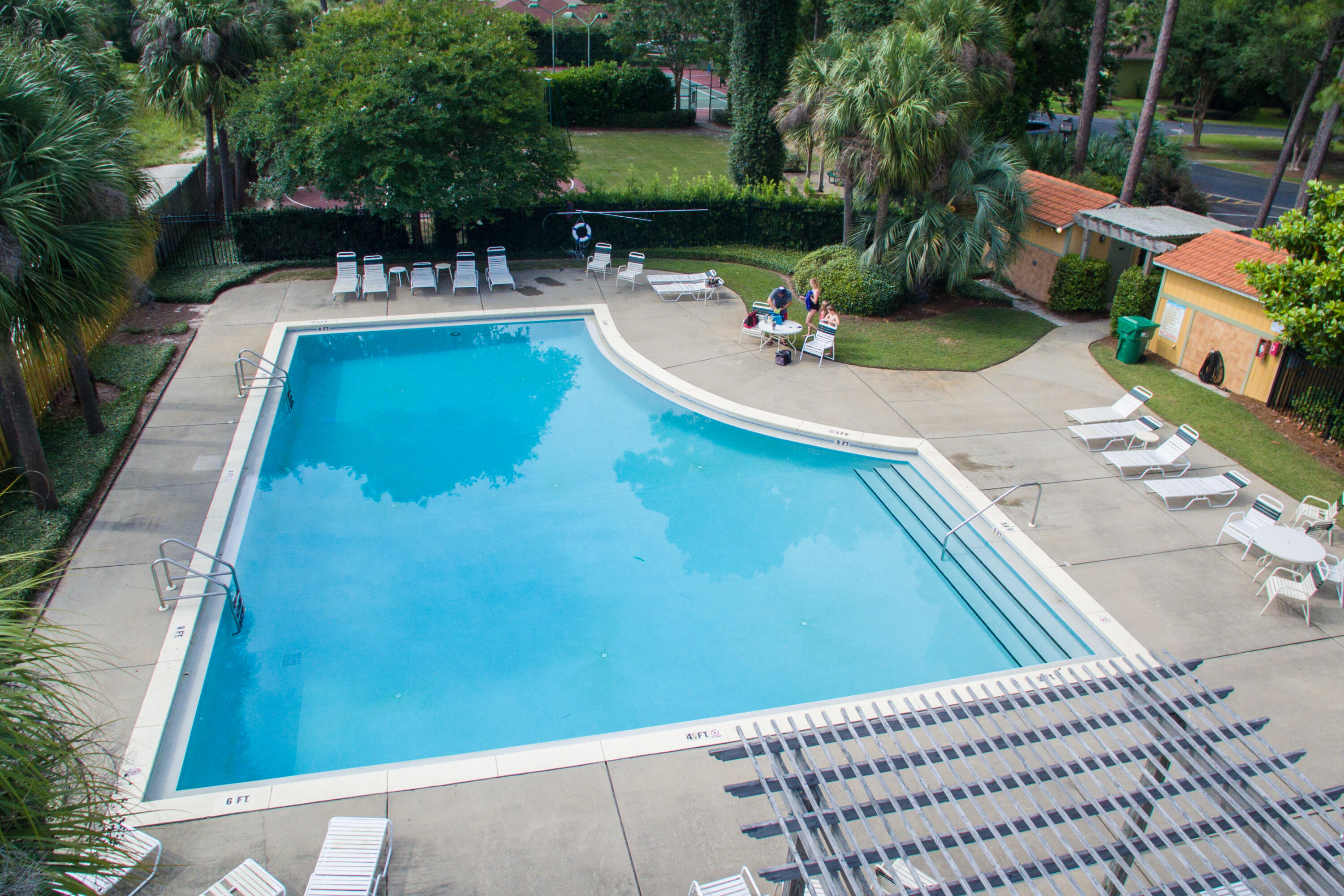 EMERALD LAKES PH 1 - Residential