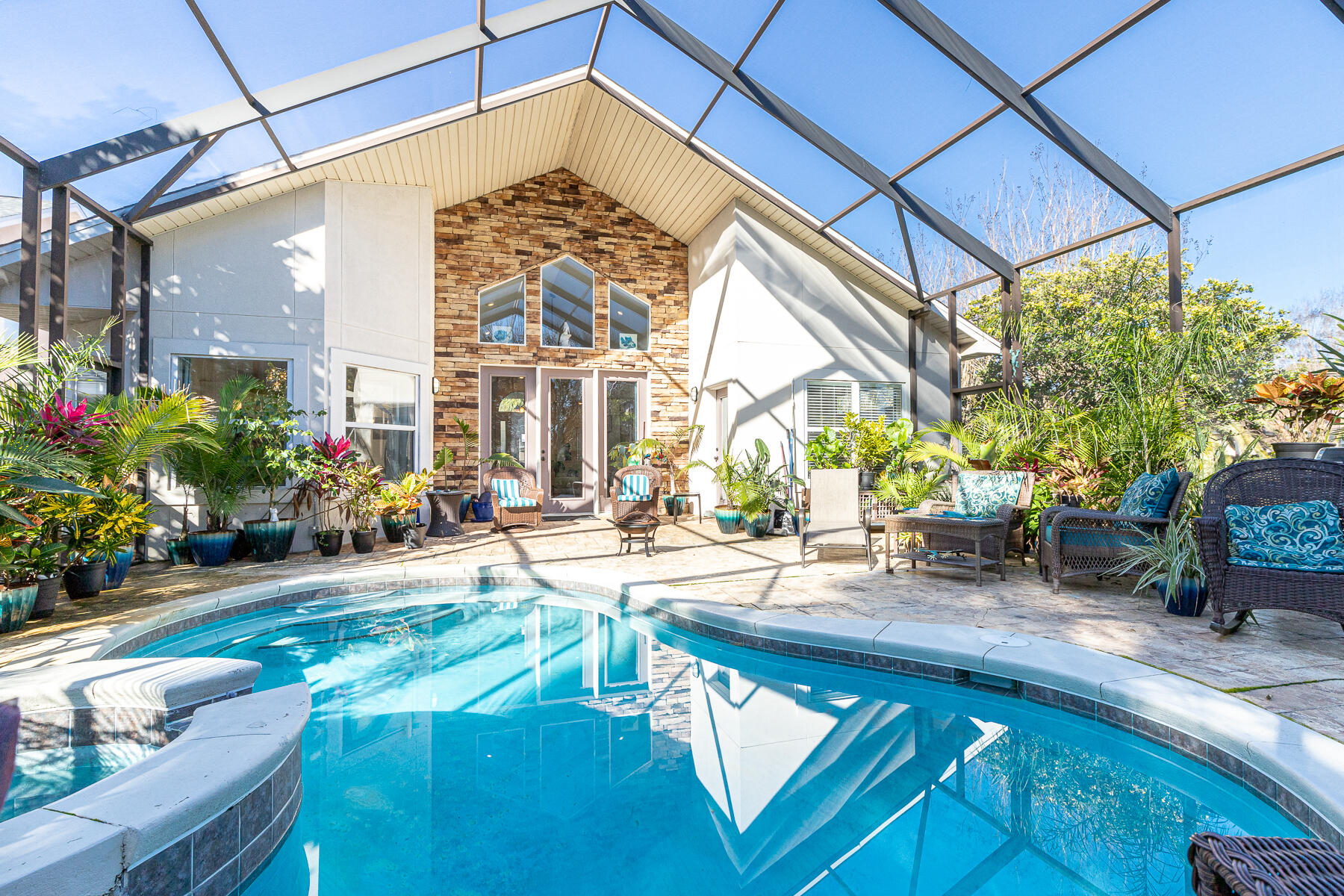 EMERALD LAKES PH 1 - Residential