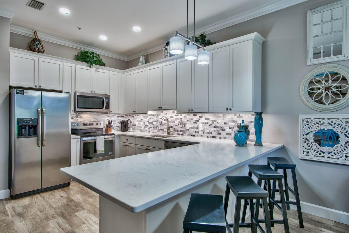 SEAGROVE HIGHLANDS - Residential