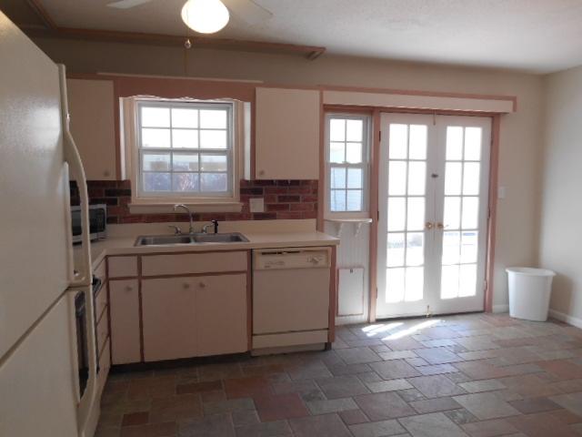 BAY RIDGE PARK 2ND ADDN - Residential