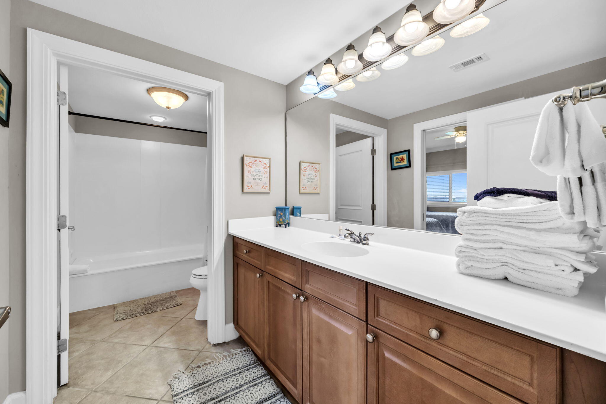 HARBOR LANDING - Residential