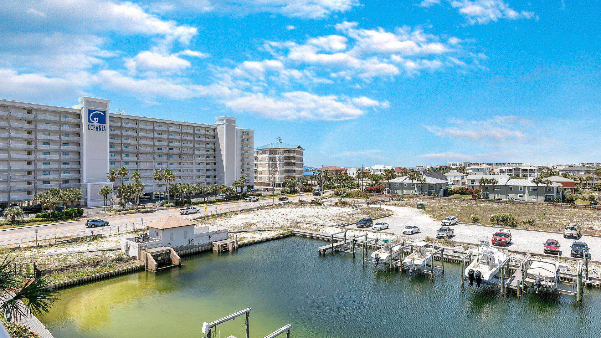 HARBOR LANDING - Residential