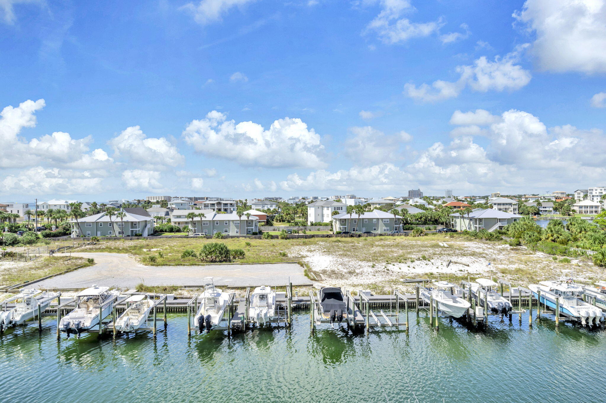 HARBOR LANDING - Residential