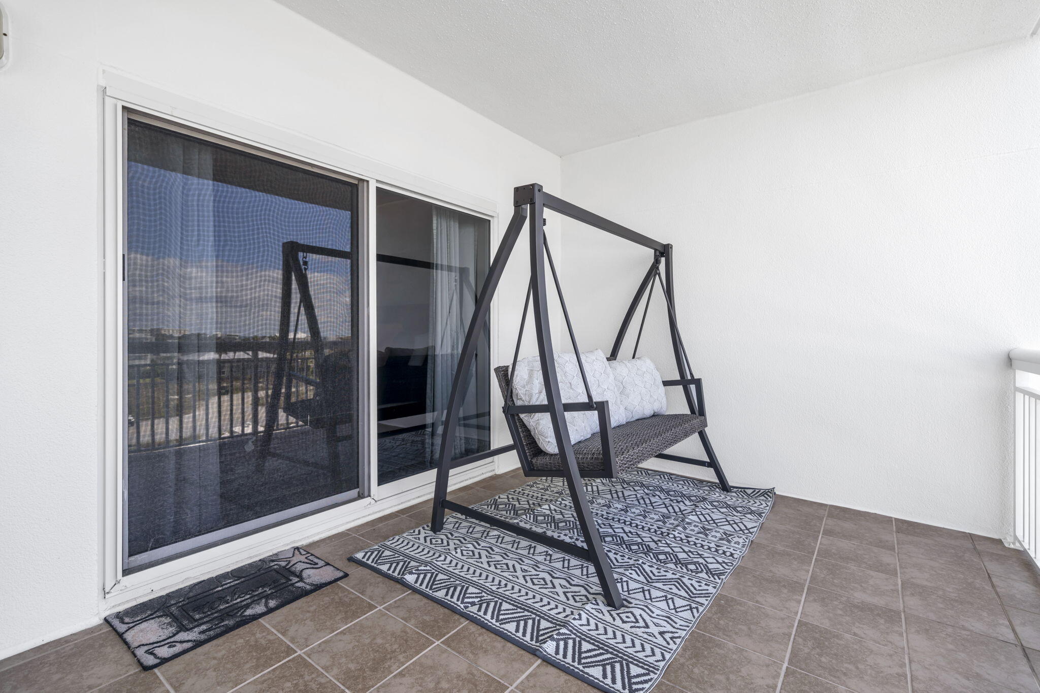 HARBOR LANDING - Residential