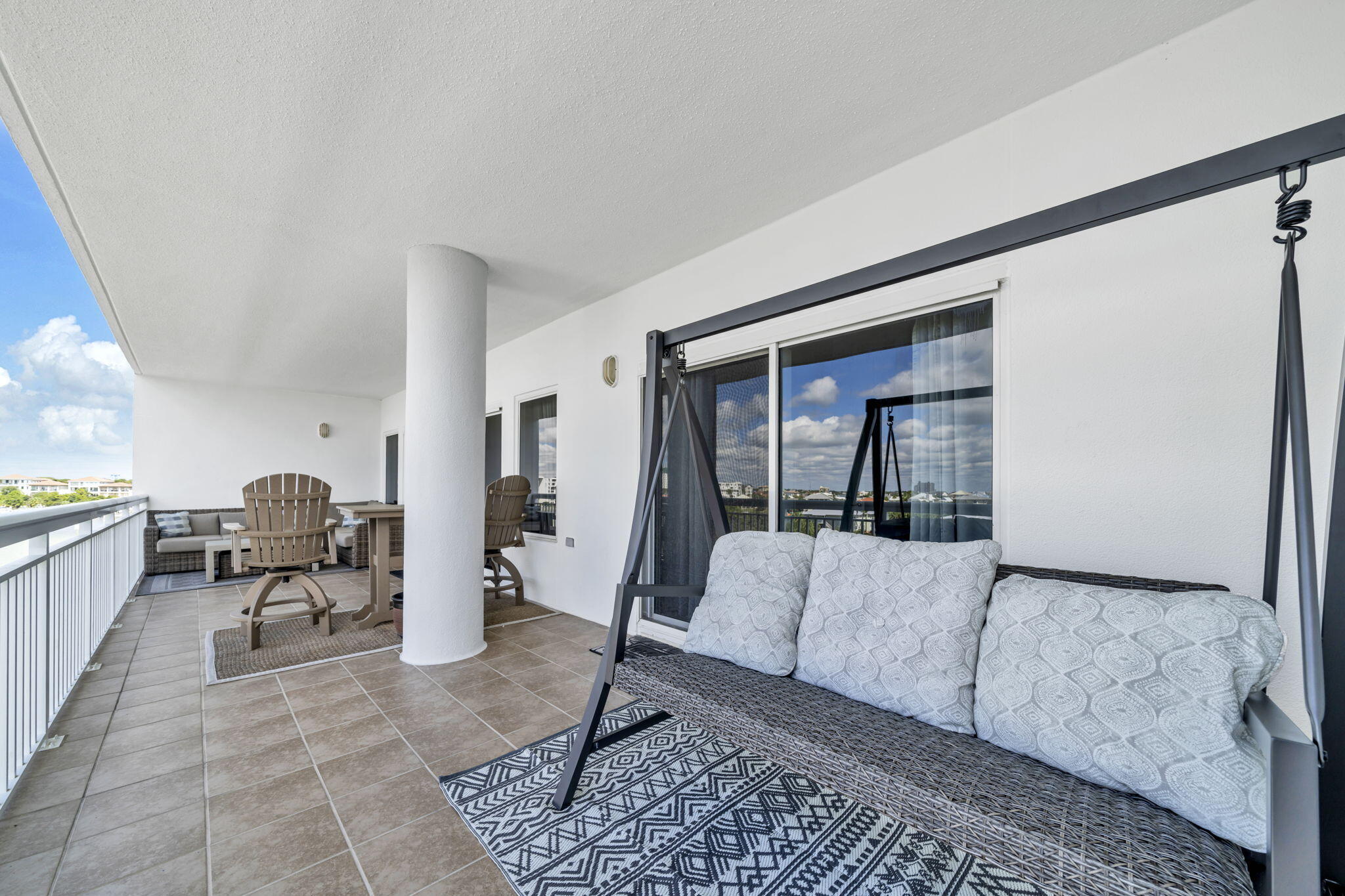 HARBOR LANDING - Residential
