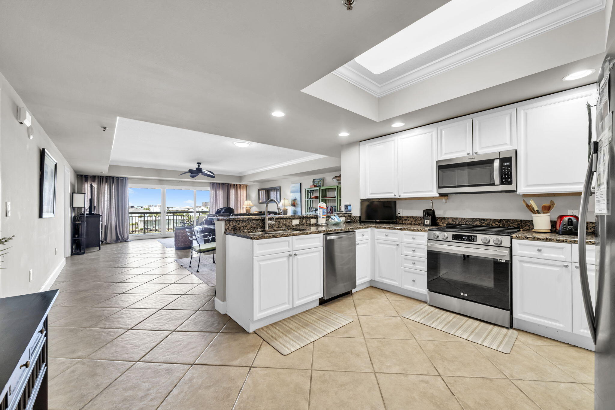 HARBOR LANDING - Residential