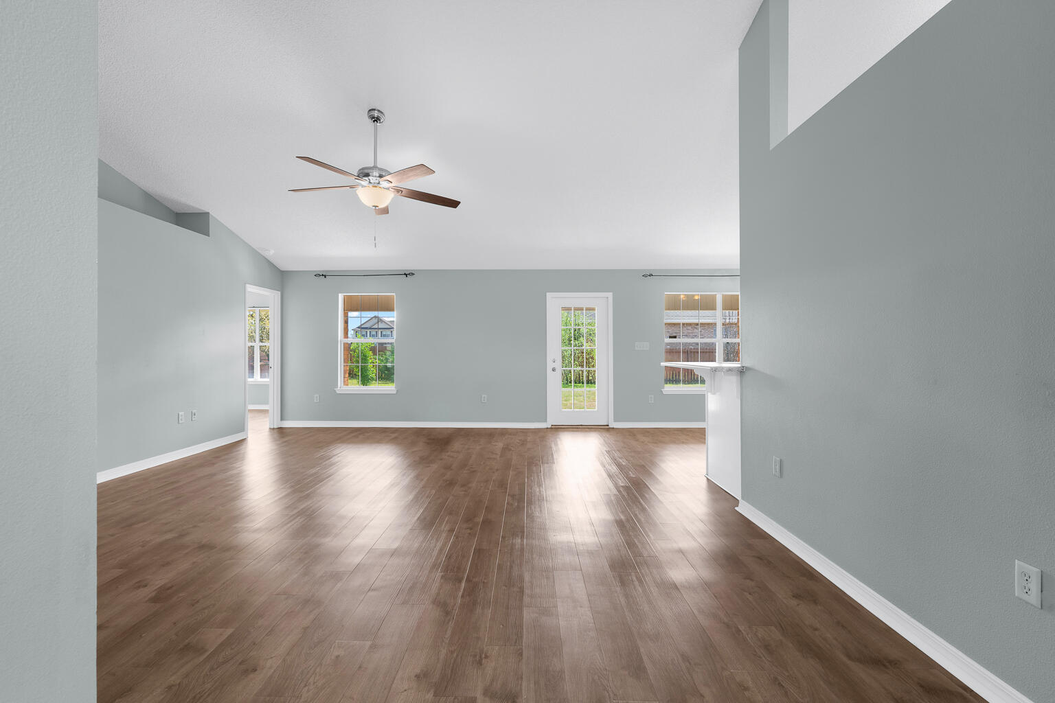 CREETWOOD PLACE - Residential