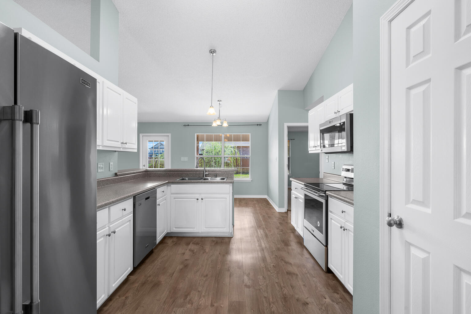 CREETWOOD PLACE - Residential