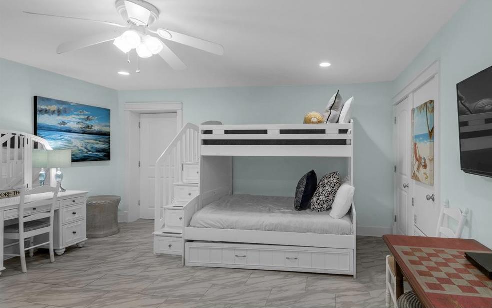 ROLLING DUNES ESTATES UNIT 2 - Residential