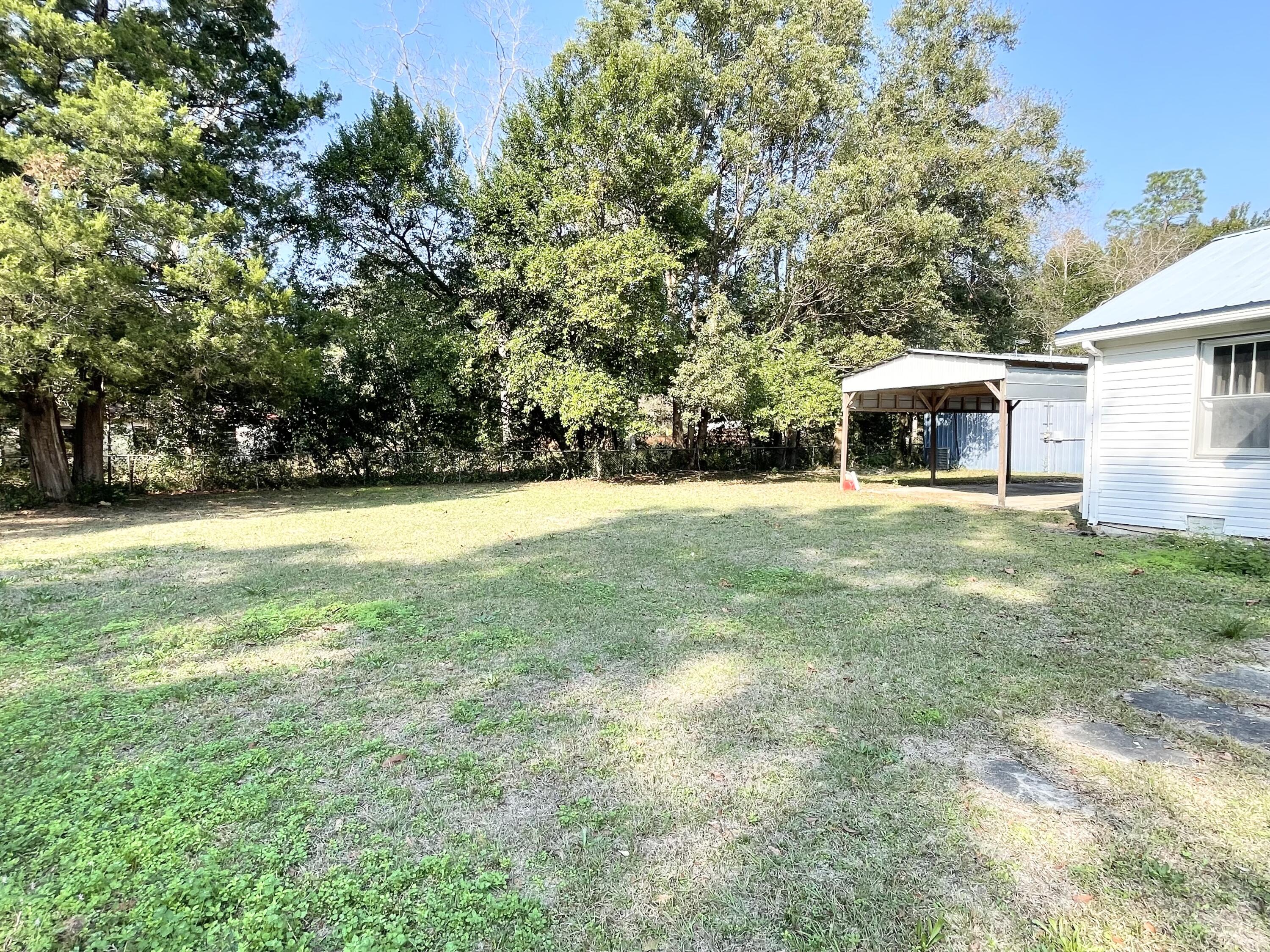 DEFUNIAK SPRINGS TOWN OF - Residential