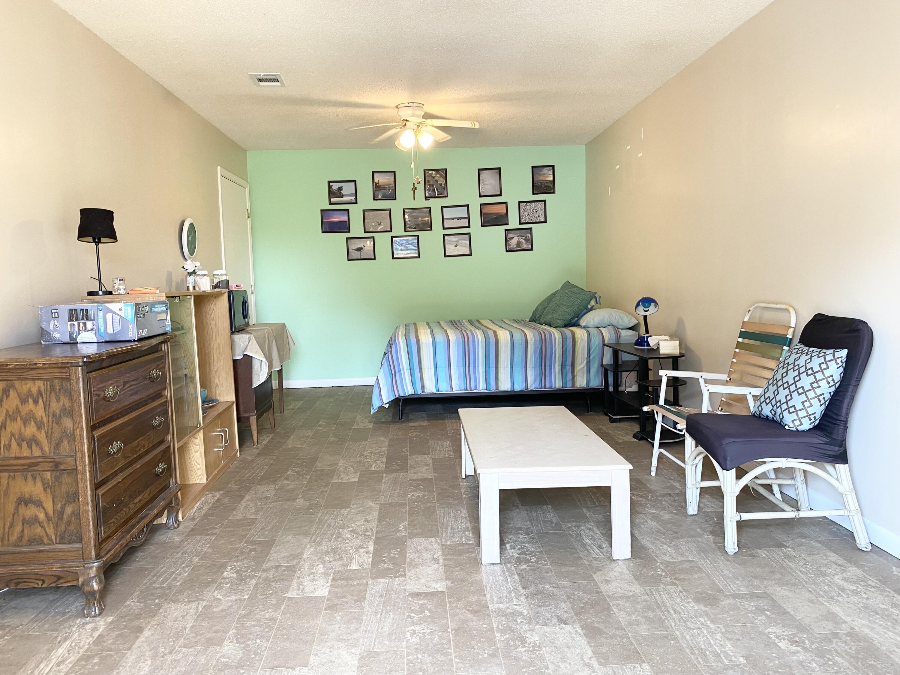 DEFUNIAK SPRINGS TOWN OF - Residential